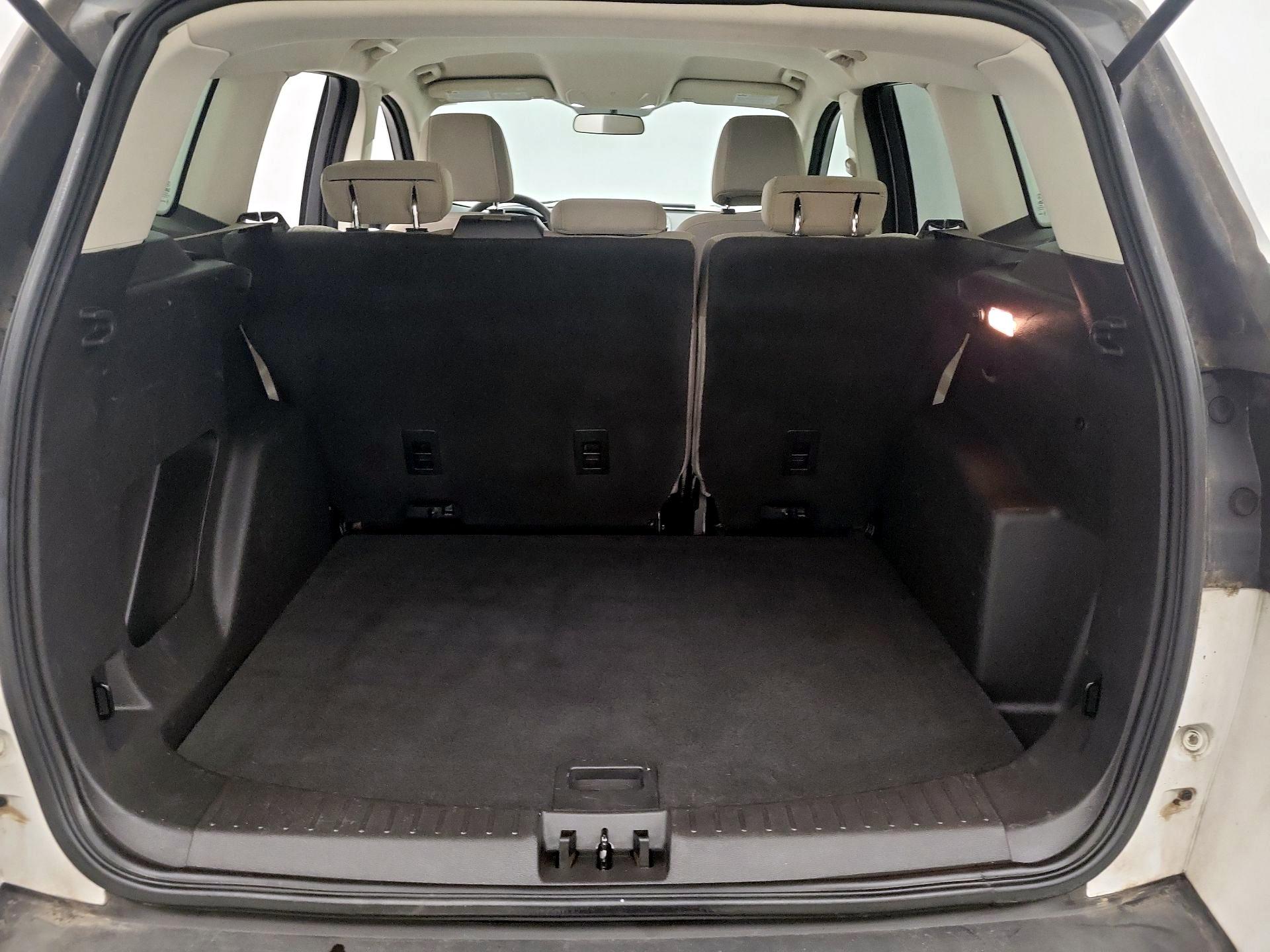 Thumbnail: 2017 Ford Escape - 18