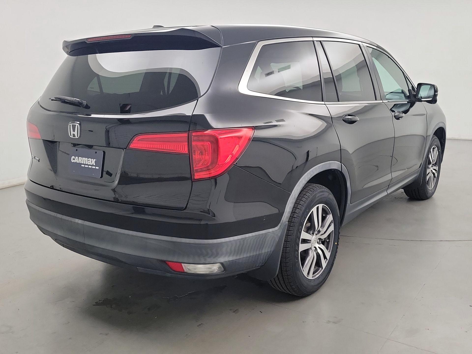 Thumbnail: 2018 Honda Pilot - 5