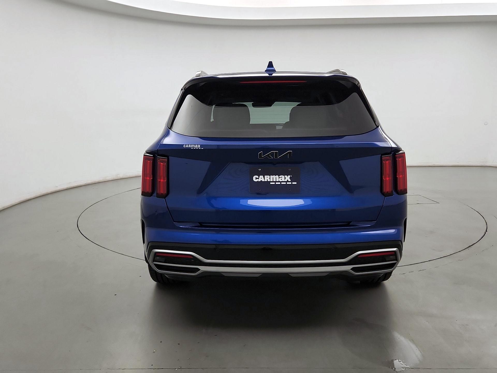 Thumbnail: 2023 Kia Sorento - 6