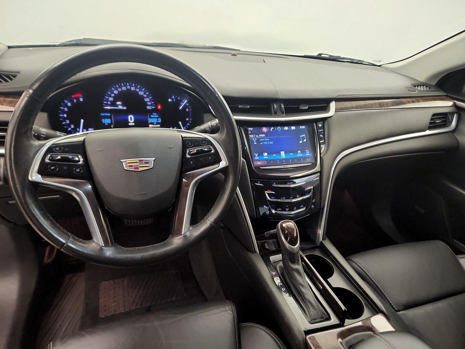 Thumbnail: 2016 Cadillac XTS - 9