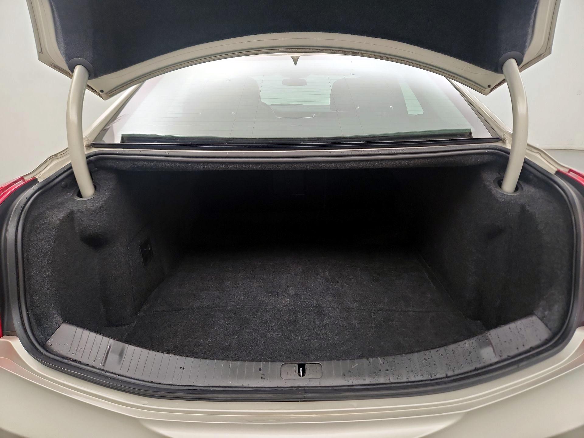 Thumbnail: 2016 Cadillac XTS - 20