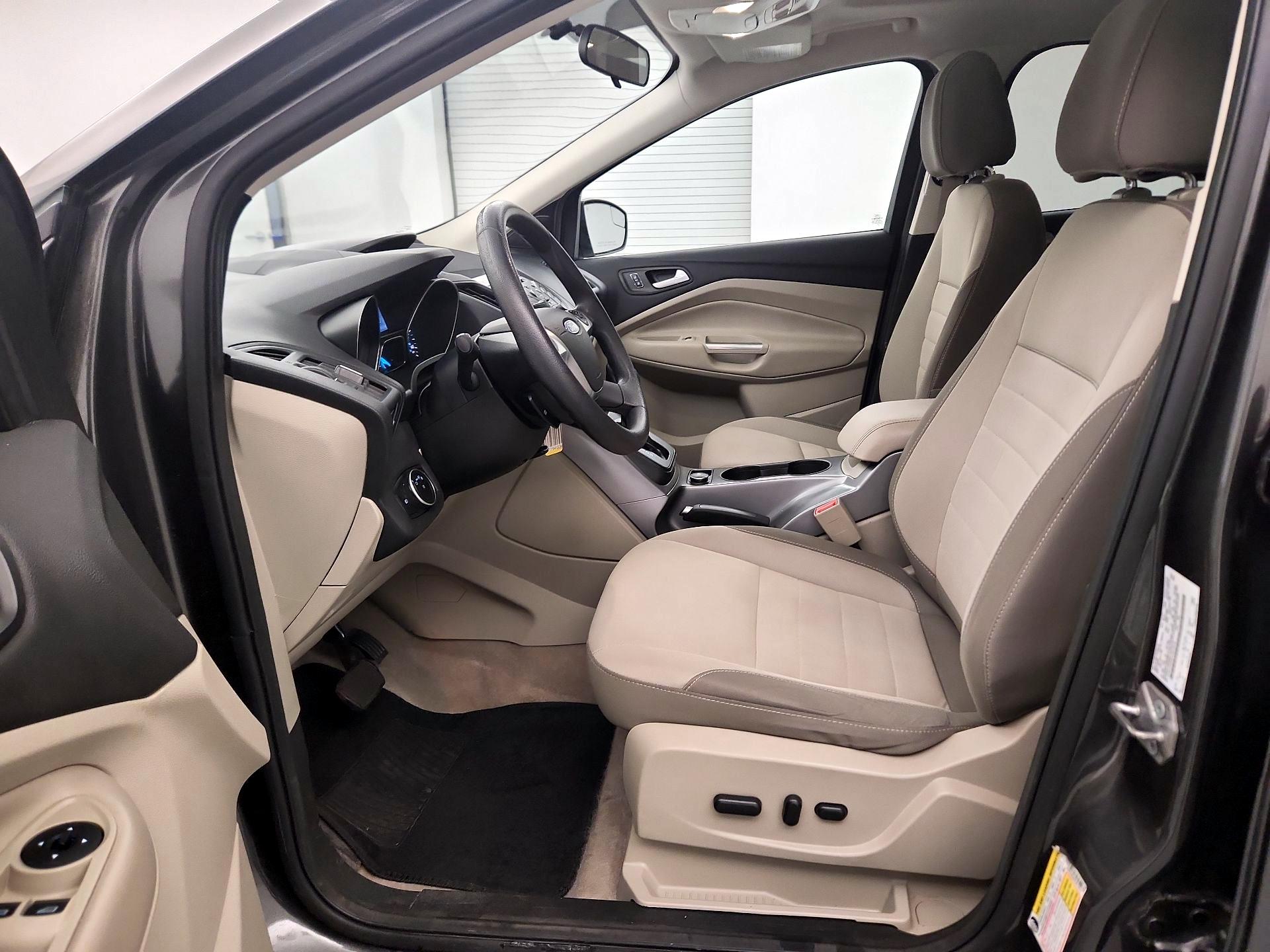 Thumbnail: 2015 Ford Escape - 9