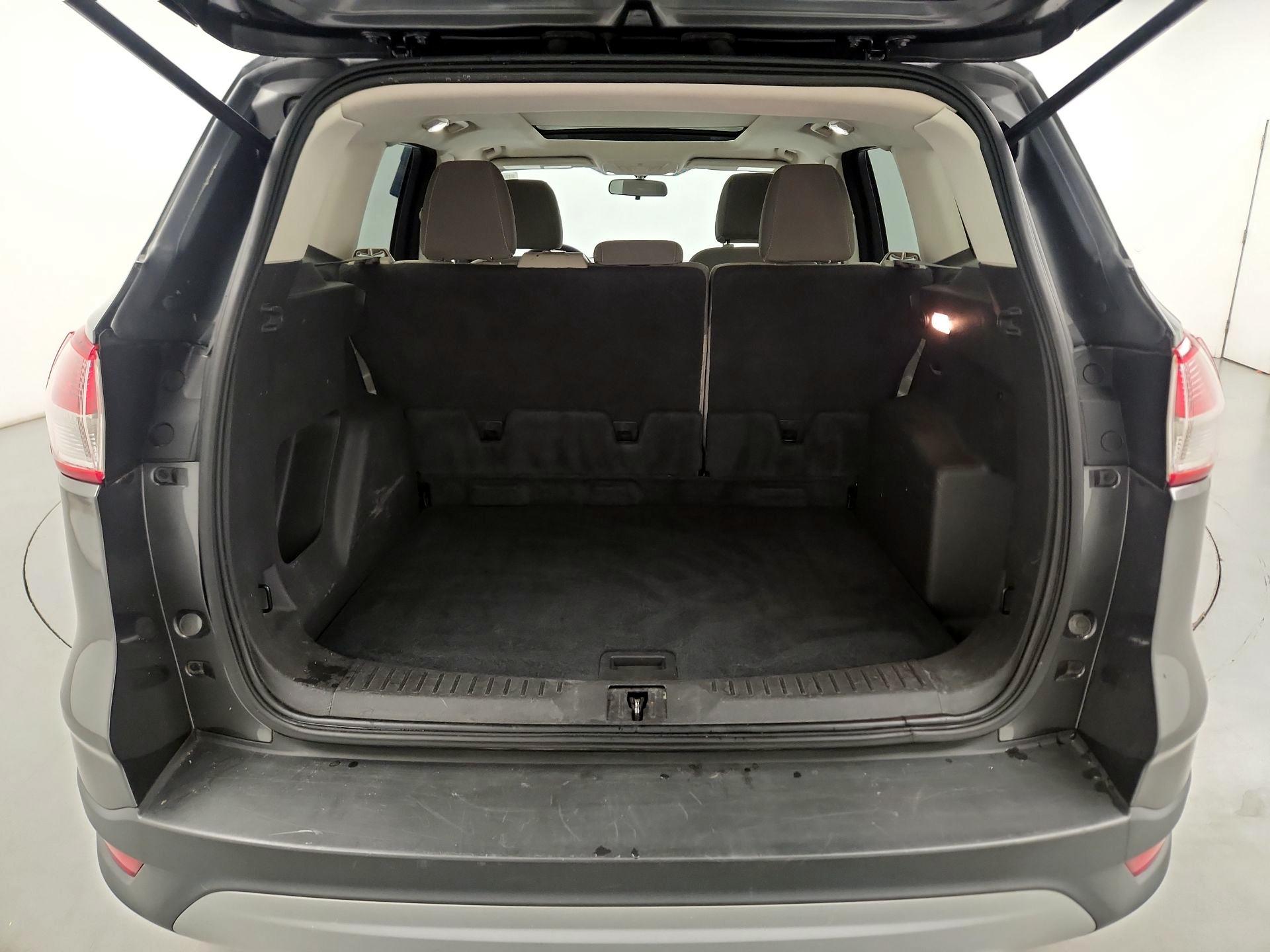 Thumbnail: 2015 Ford Escape - 19