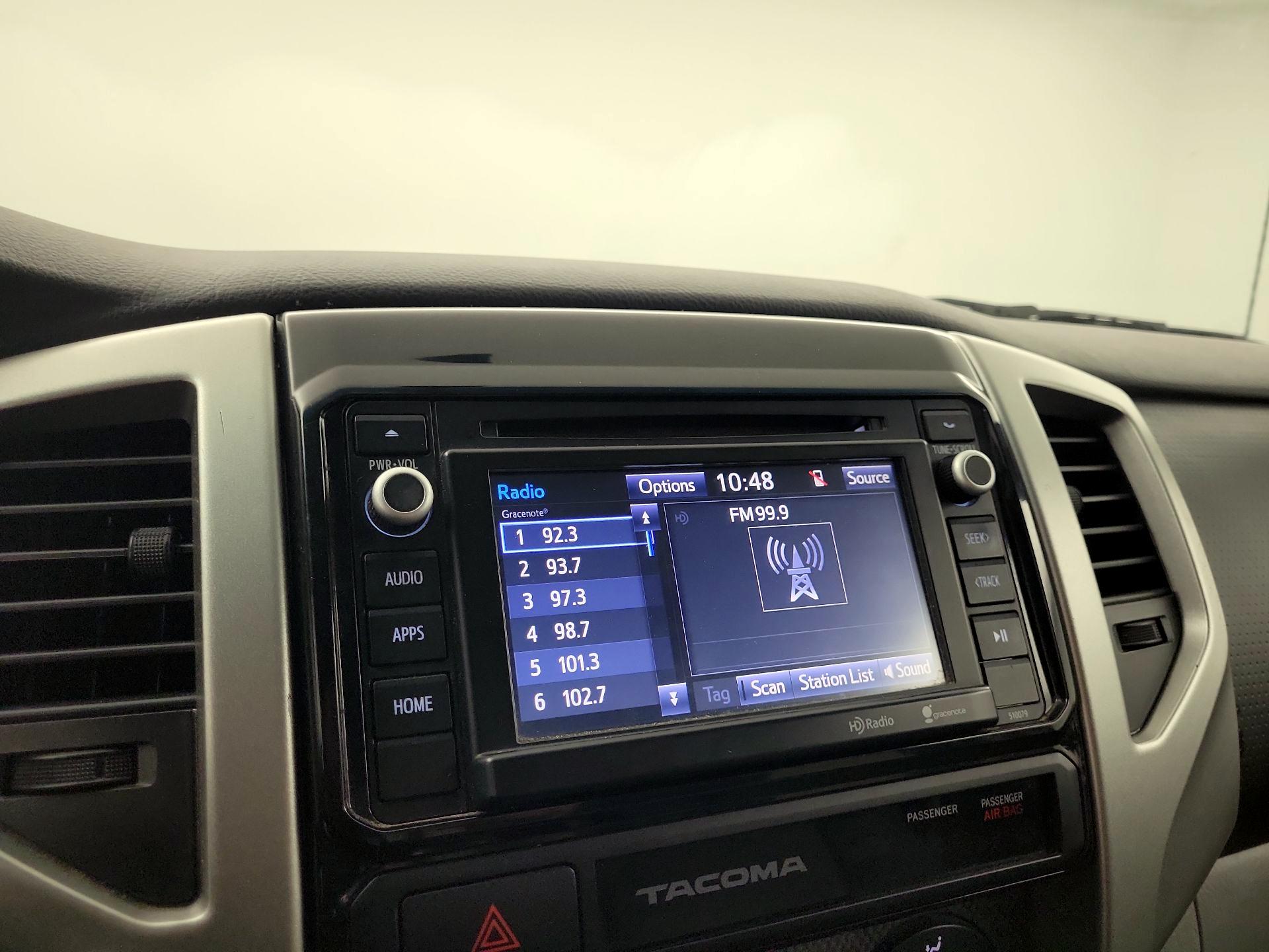 Thumbnail: 2015 Toyota Tacoma - 13