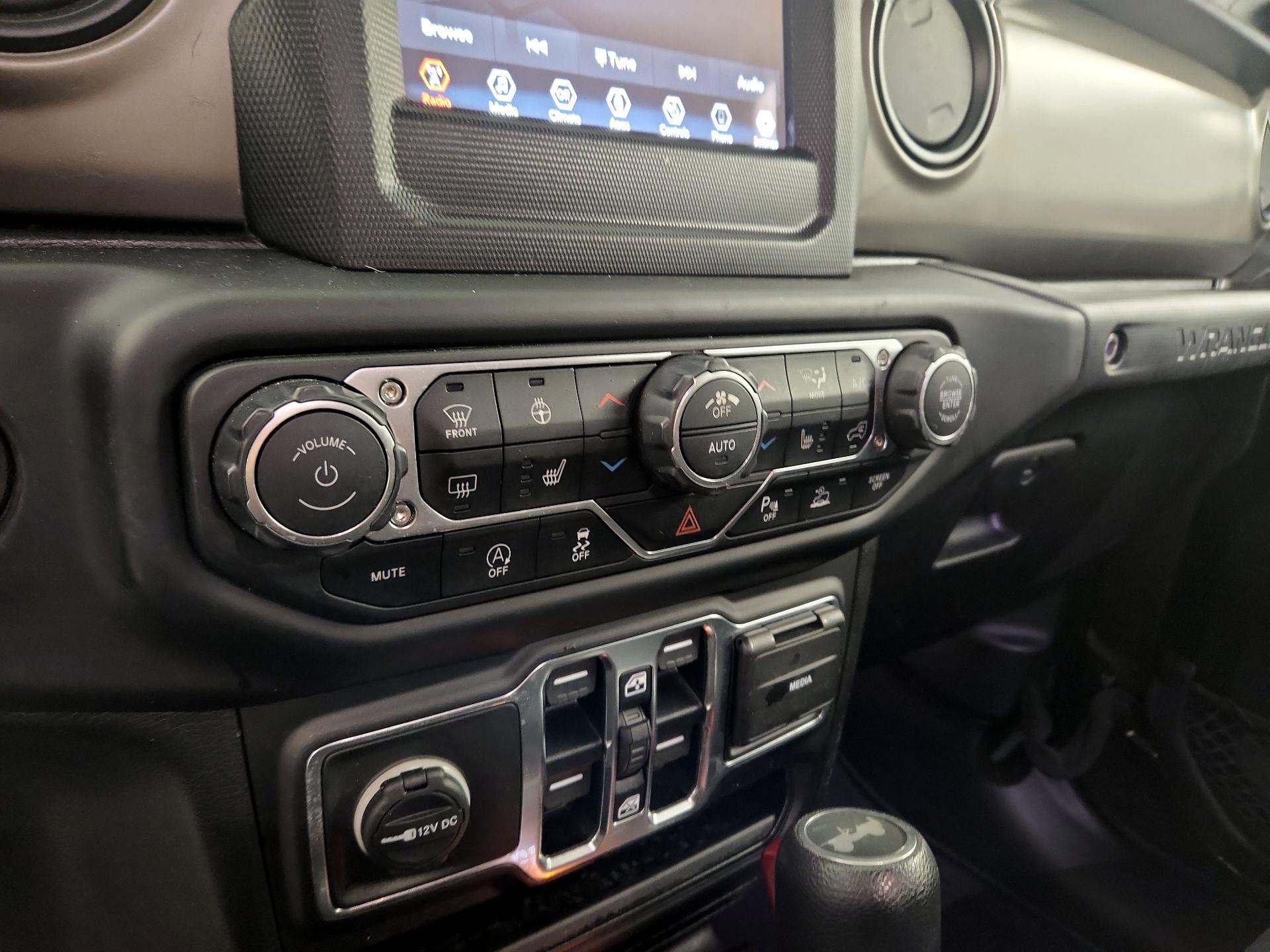 Thumbnail: 2021 Jeep Wrangler - 16