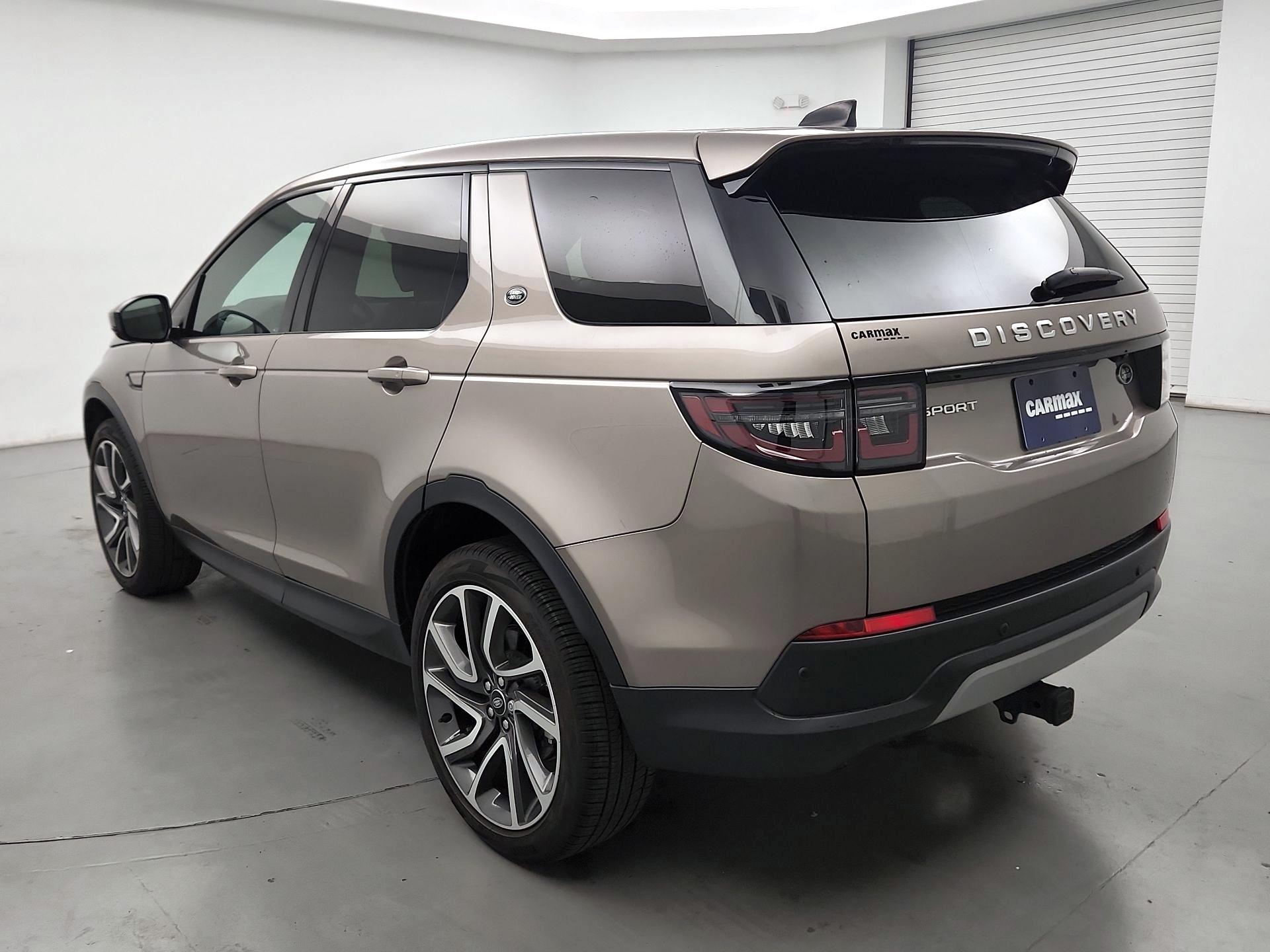 Thumbnail: 2023 Land Rover Discovery Sport - 7