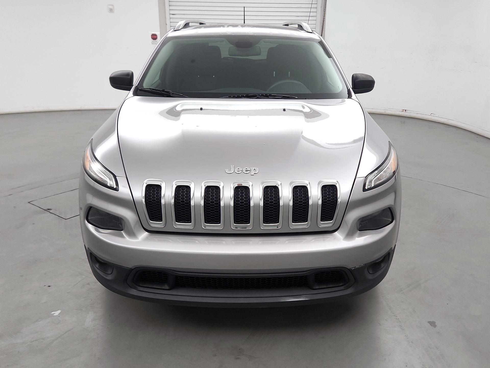 Thumbnail: 2018 Jeep Cherokee - 2