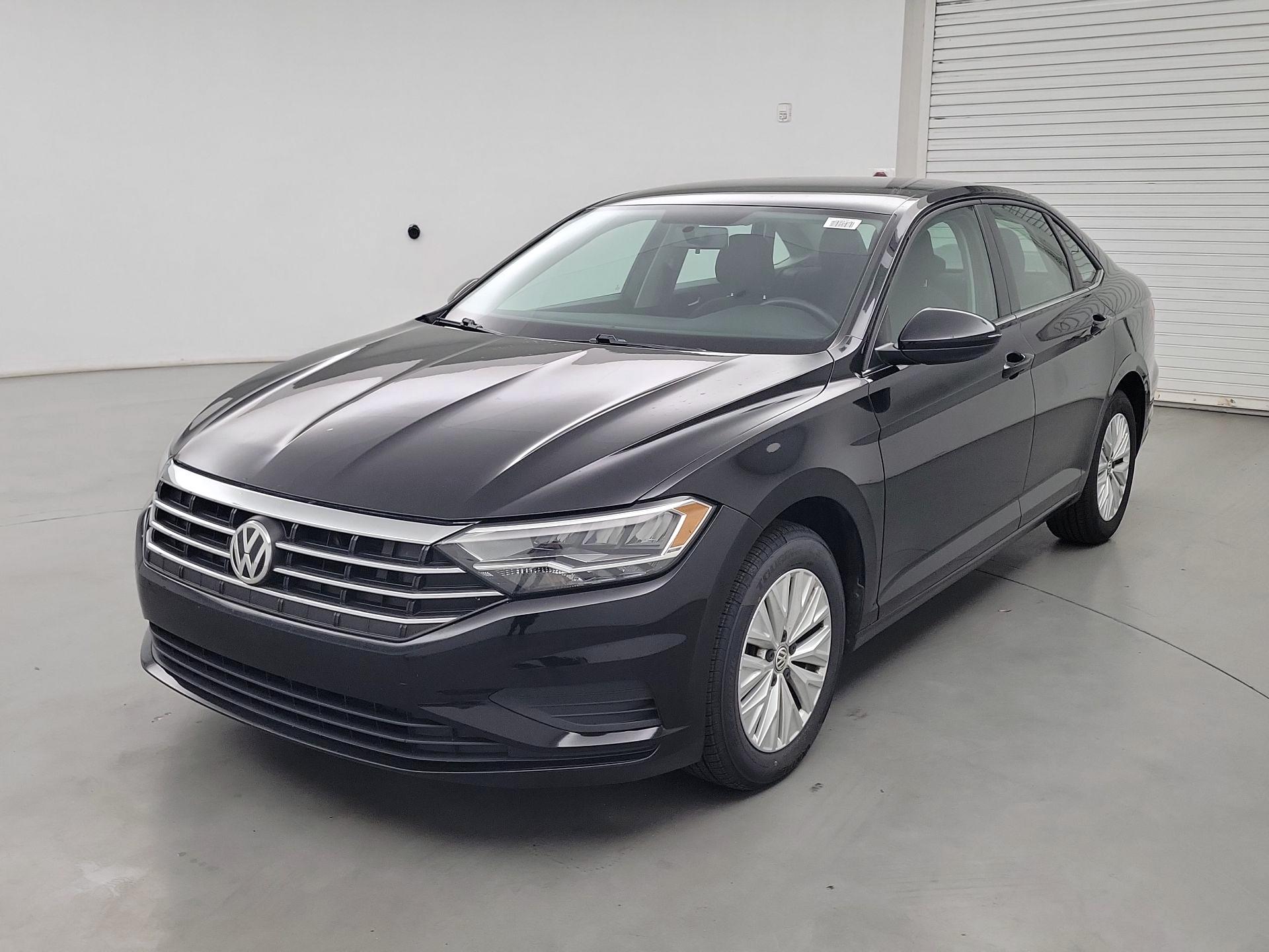 Thumbnail: 2020 Volkswagen Jetta - 3