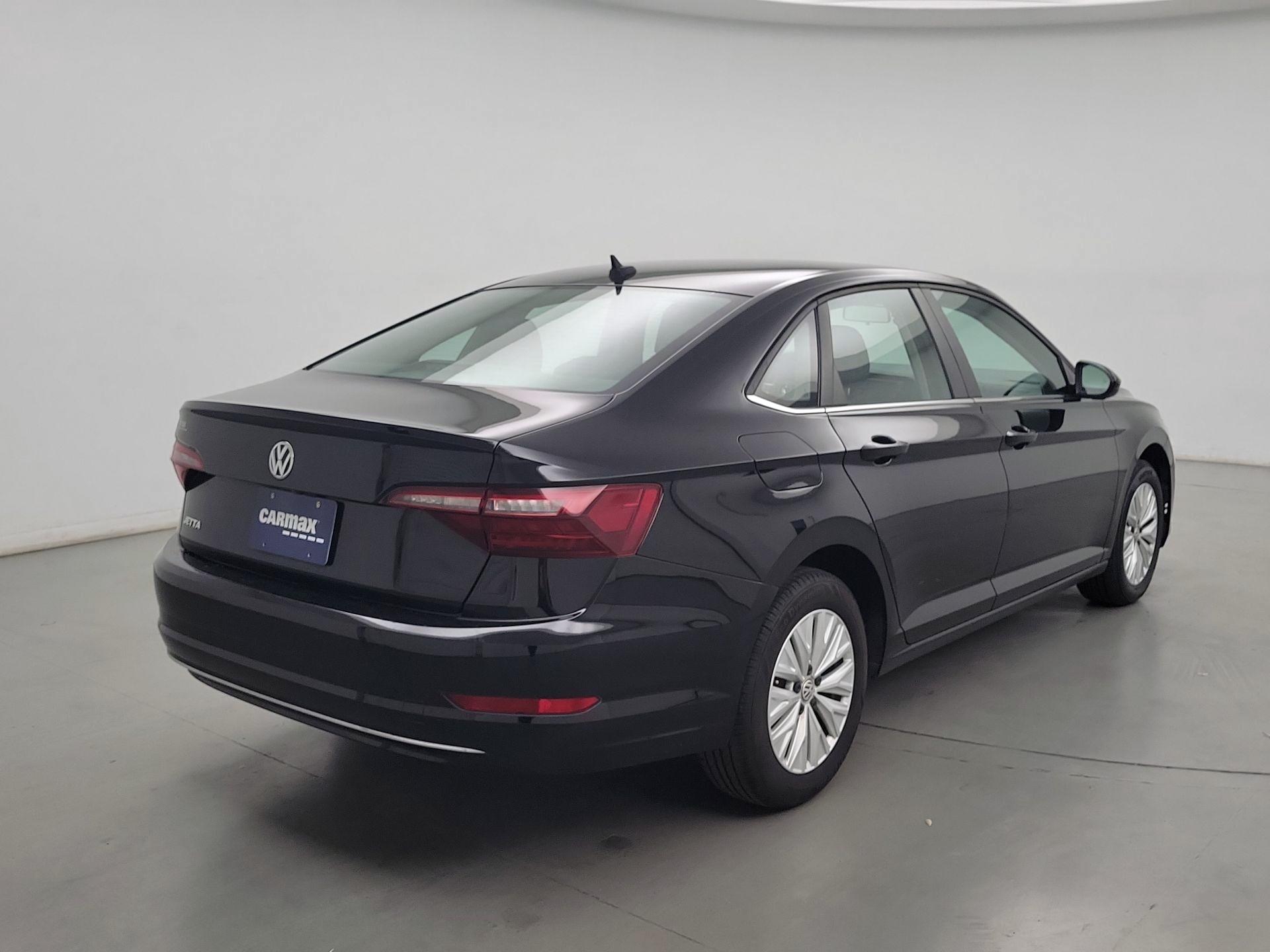 Thumbnail: 2020 Volkswagen Jetta - 5