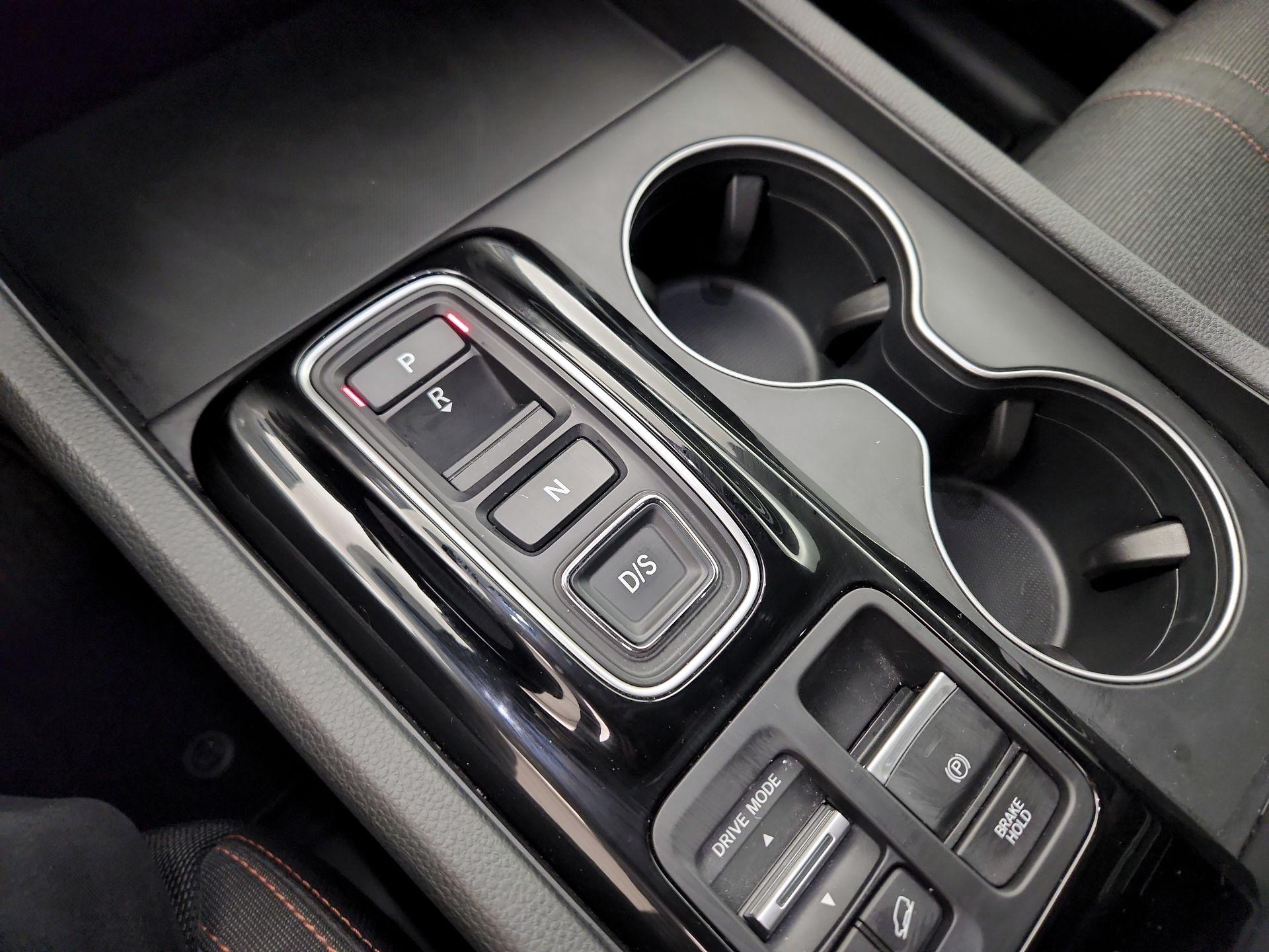 Thumbnail: 2025 Honda Pilot - 17