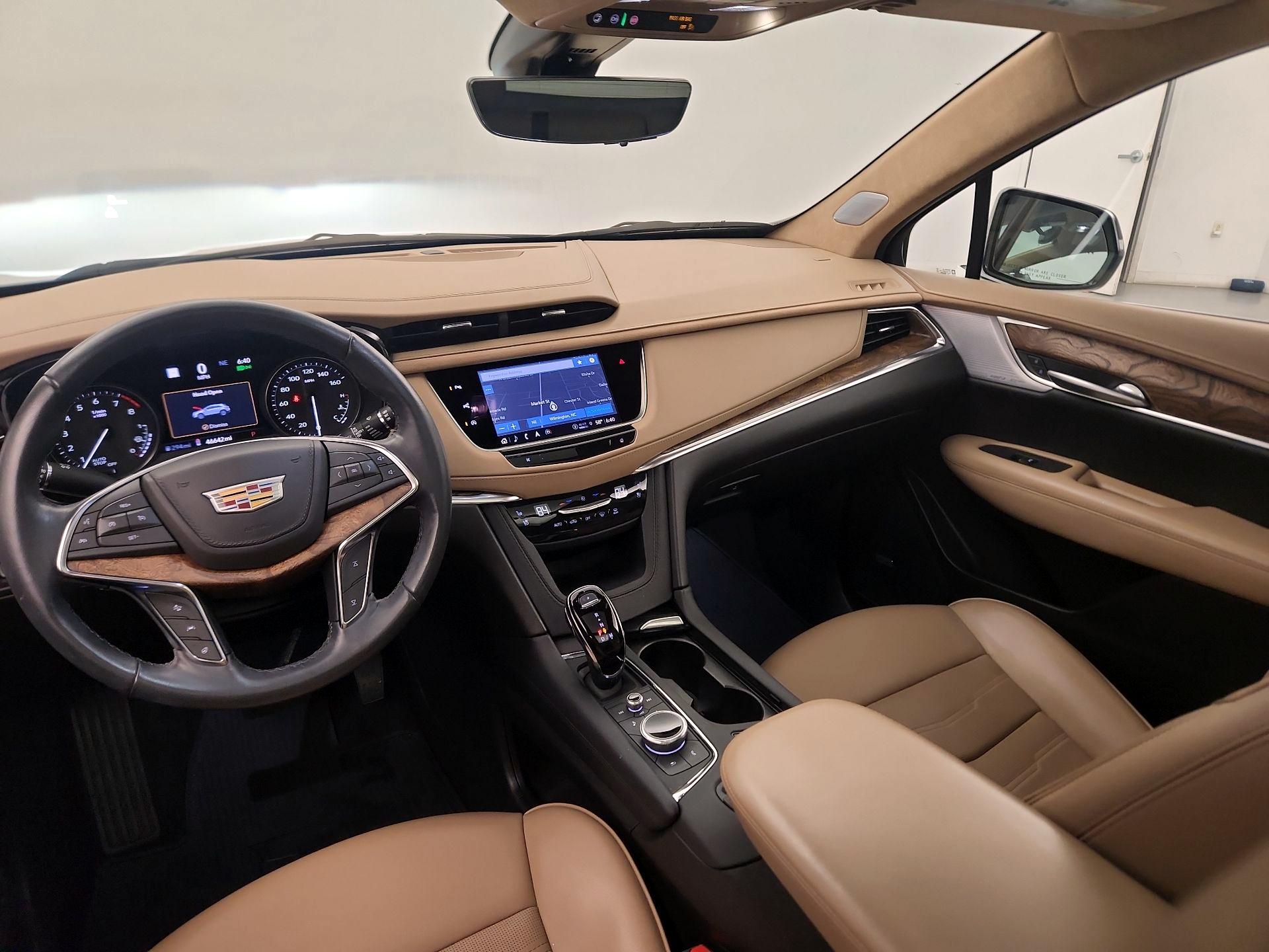 Thumbnail: 2024 Cadillac XT5 - 8