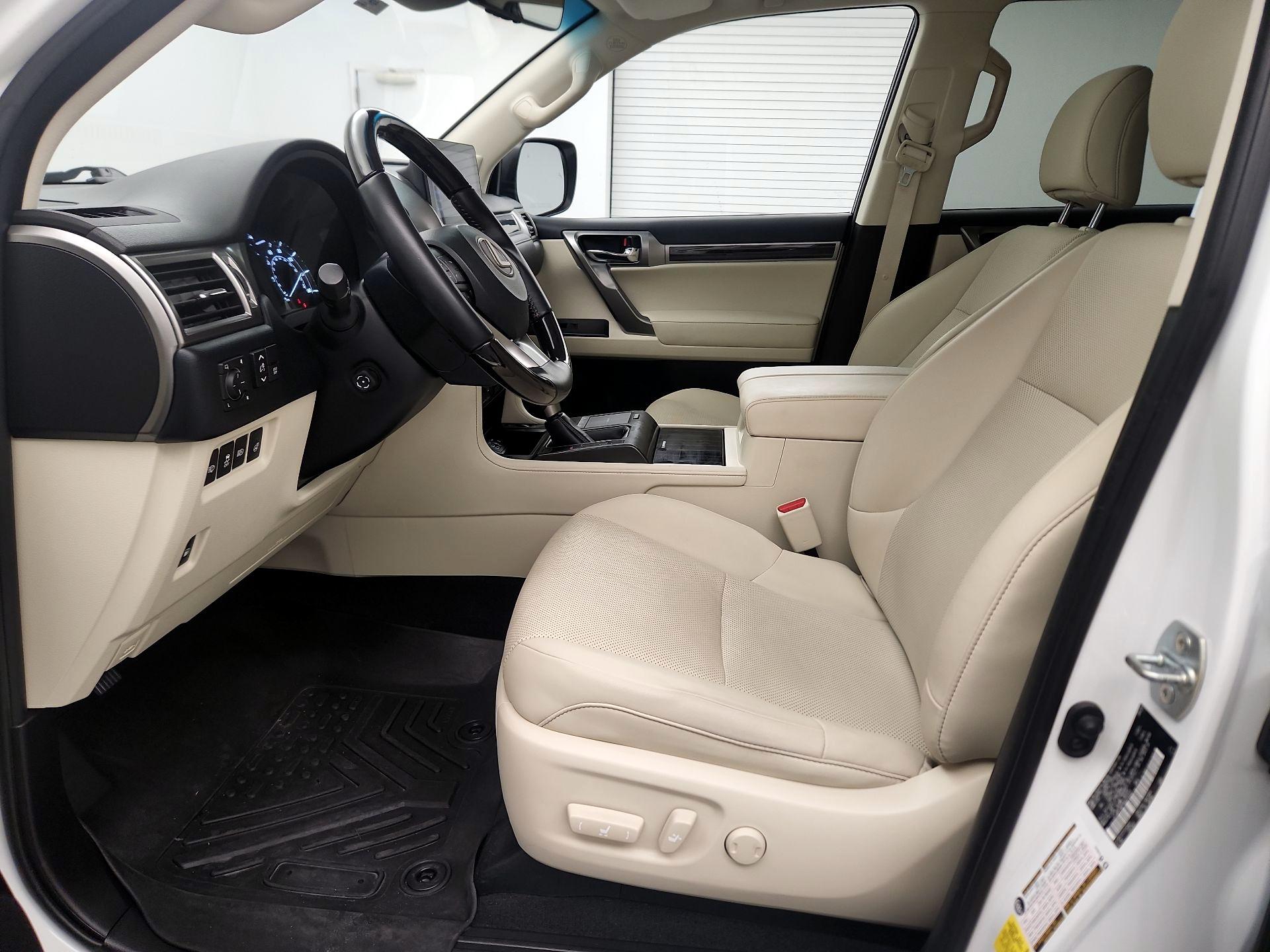 Thumbnail: 2022 Lexus GX - 11