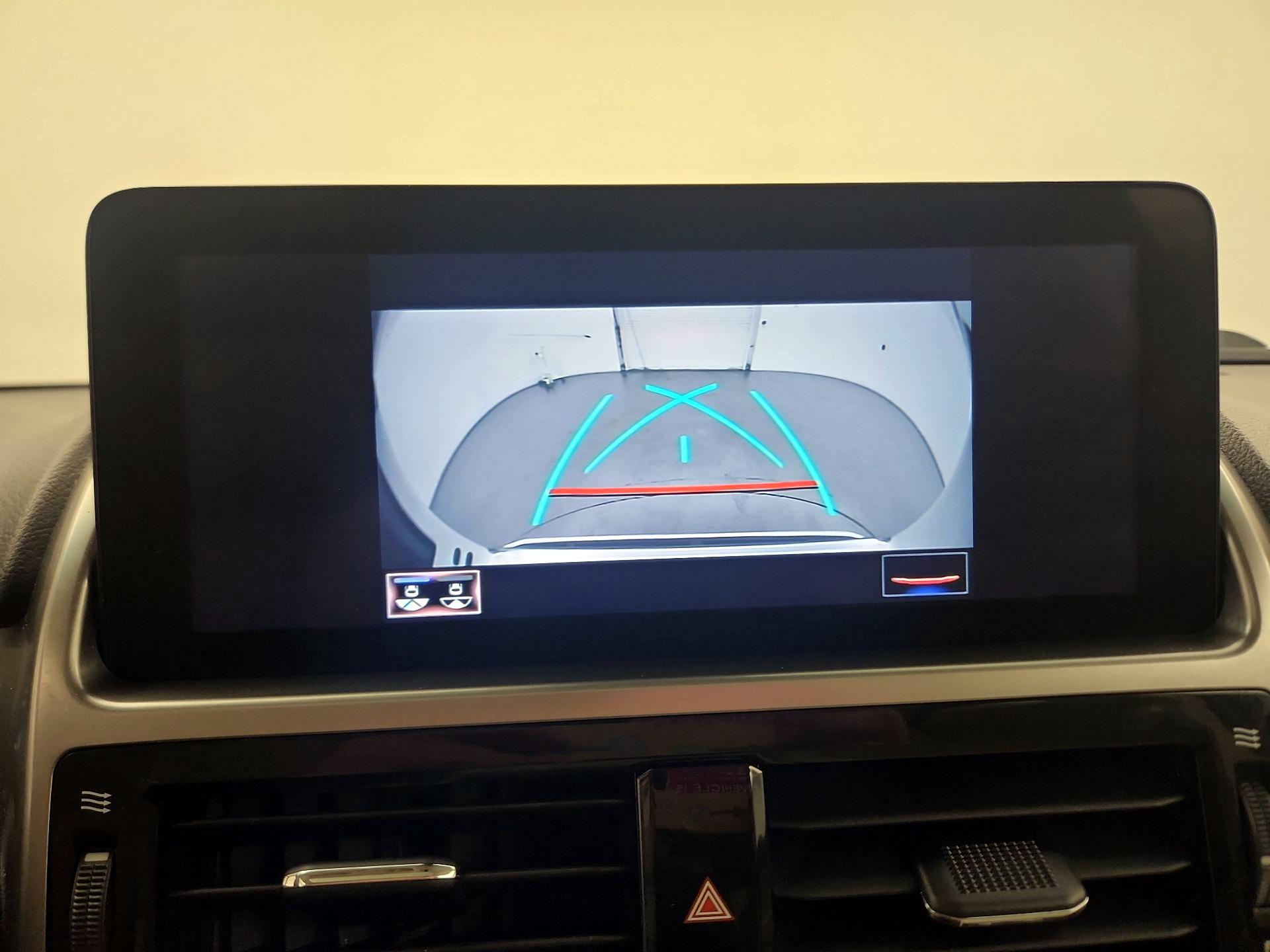 Thumbnail: 2022 Lexus GX - 14