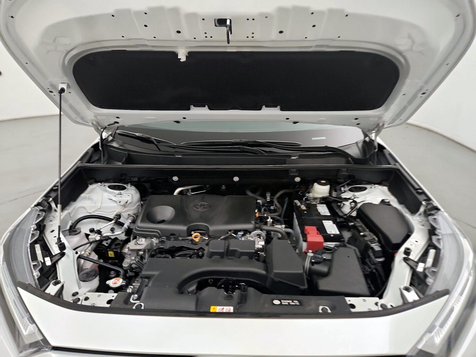 Thumbnail: 2024 Toyota RAV4 - 20