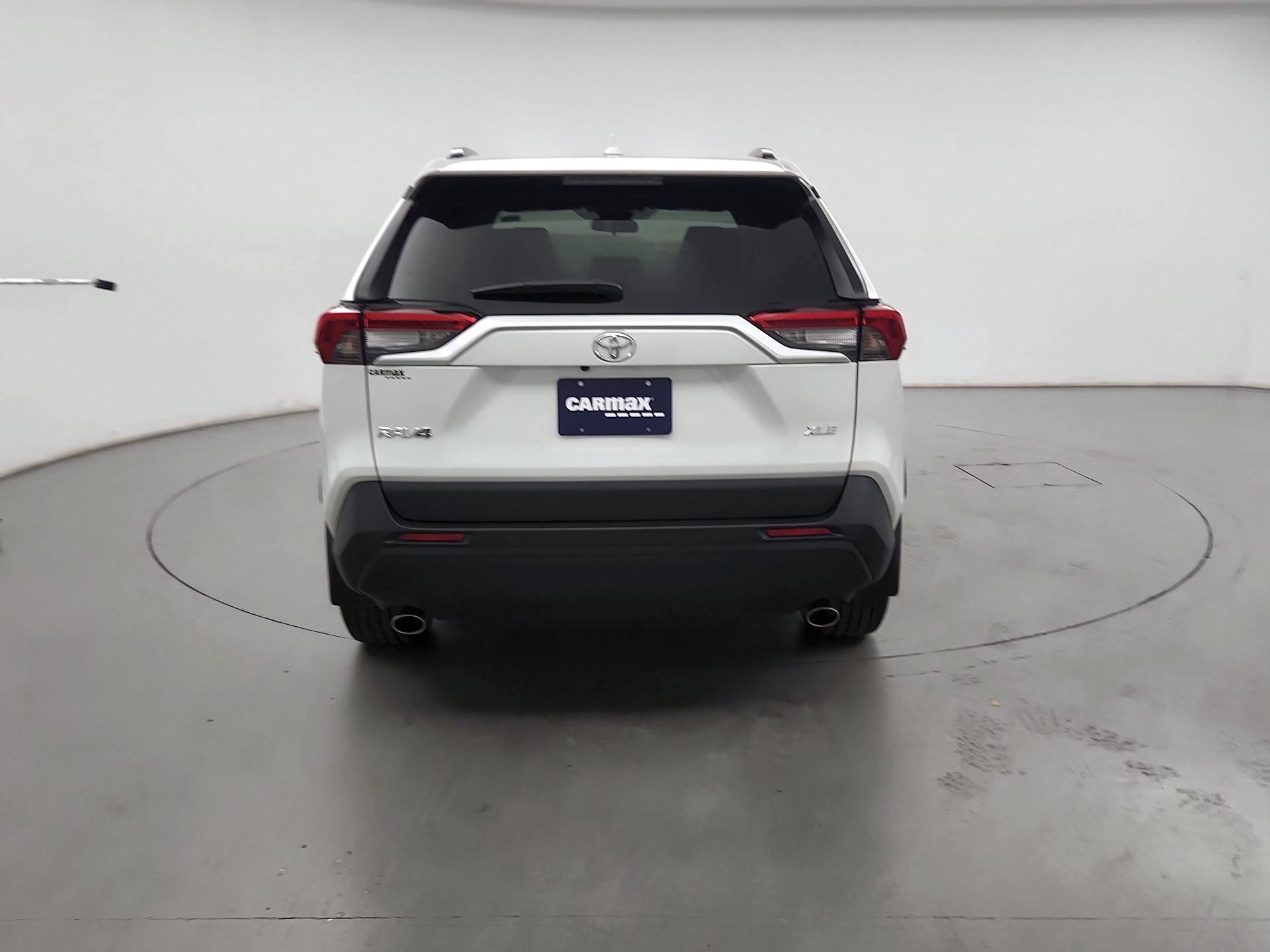 Thumbnail: 2024 Toyota RAV4 - 6