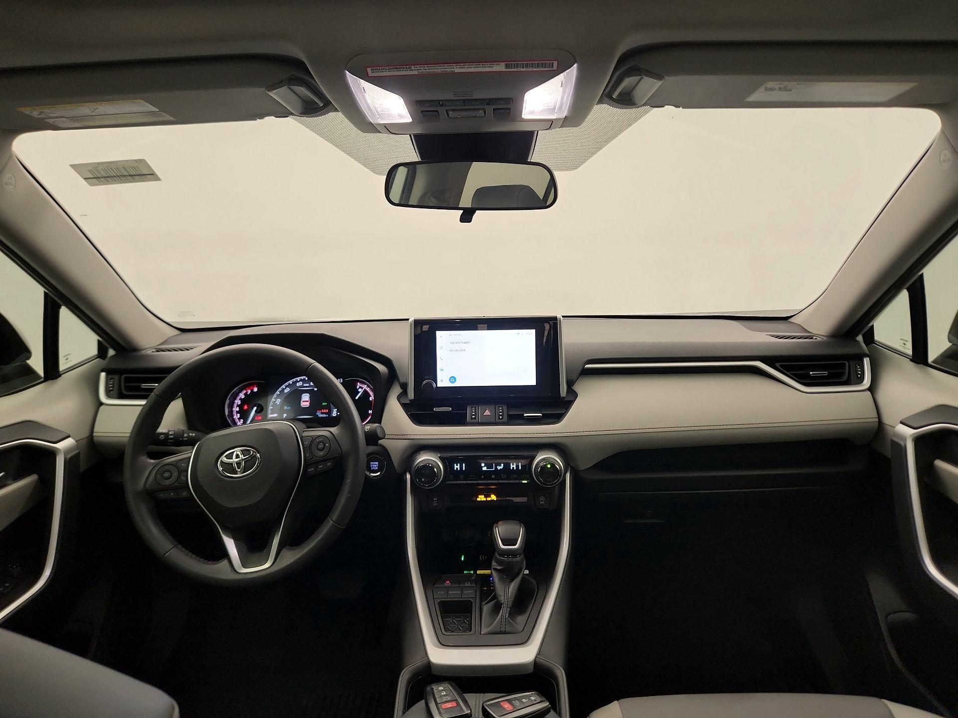 Thumbnail: 2024 Toyota RAV4 - 8