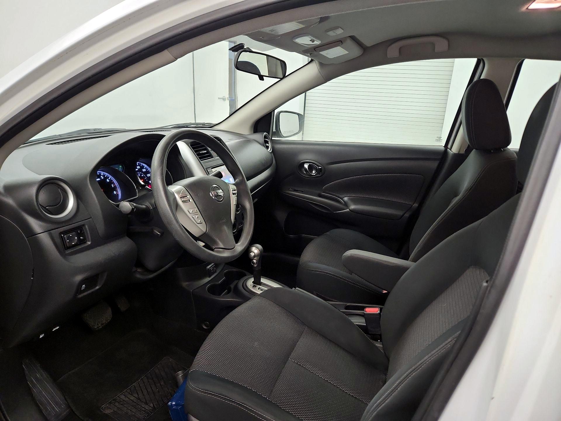 Thumbnail: 2019 Nissan Versa - 9