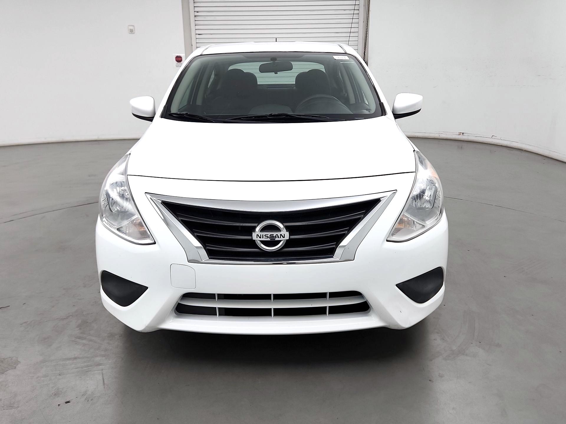 Thumbnail: 2019 Nissan Versa - 2