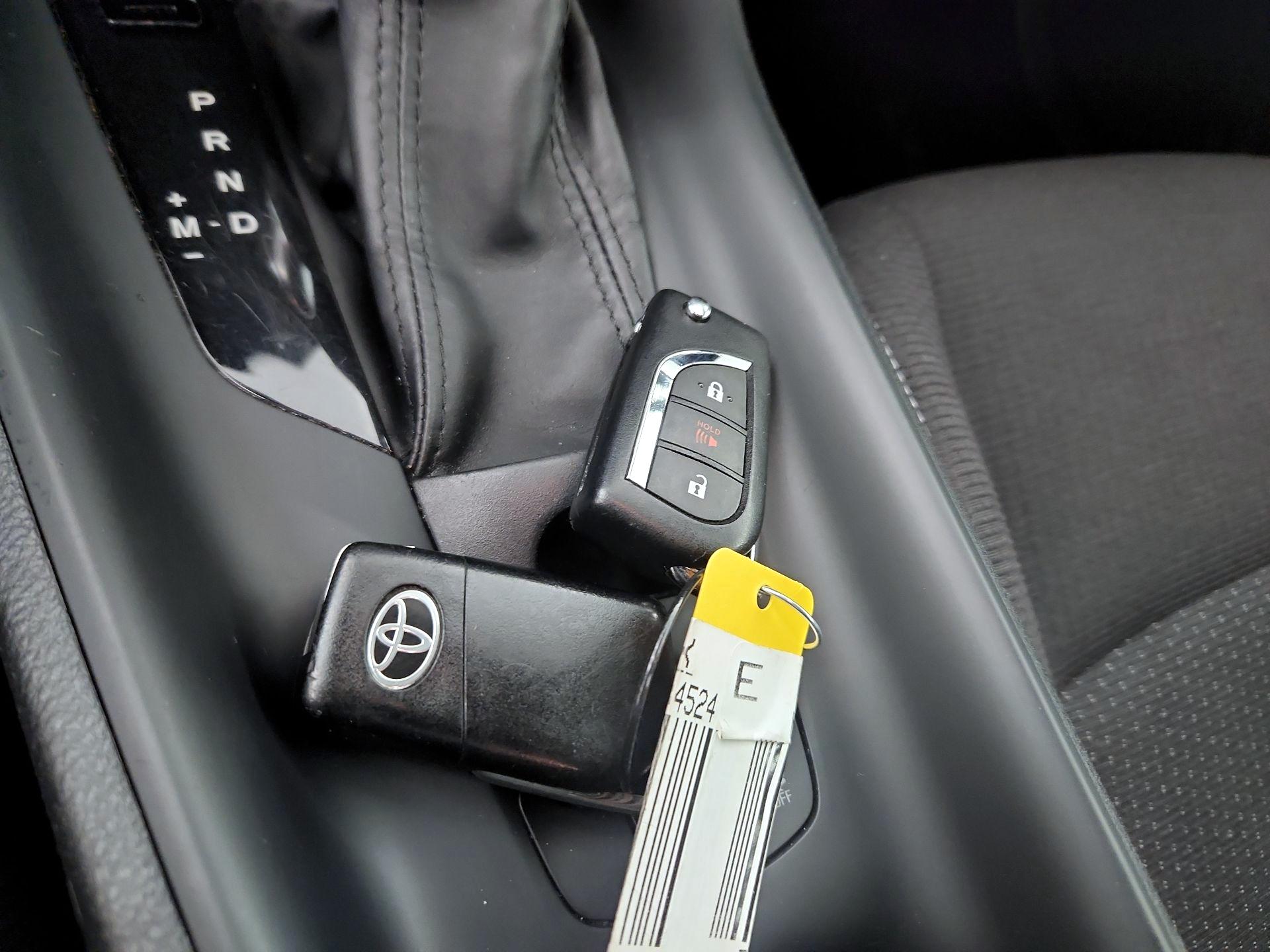 Thumbnail: 2019 Toyota C-HR - 20