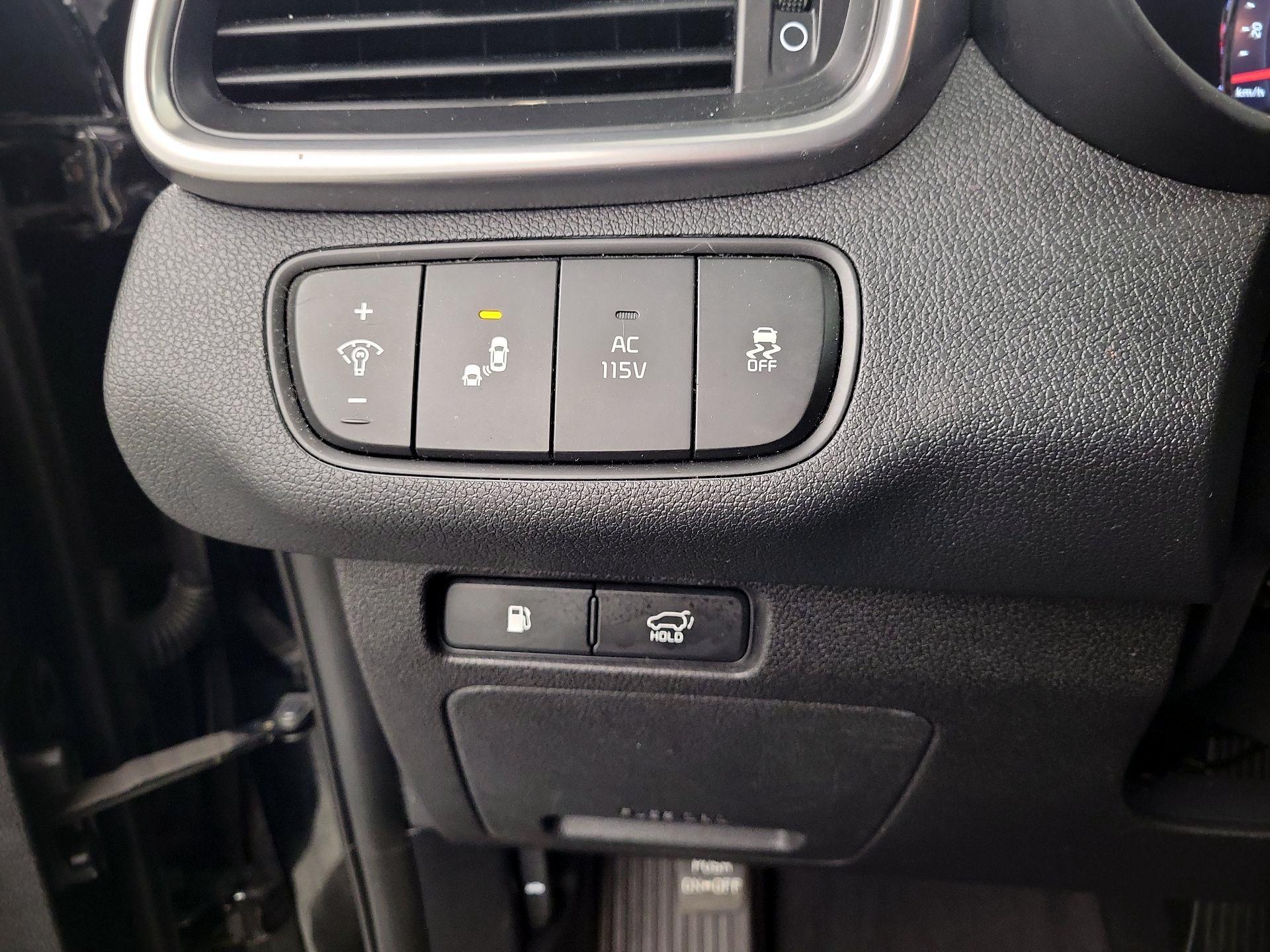 Thumbnail: 2016 Kia Sorento - 11