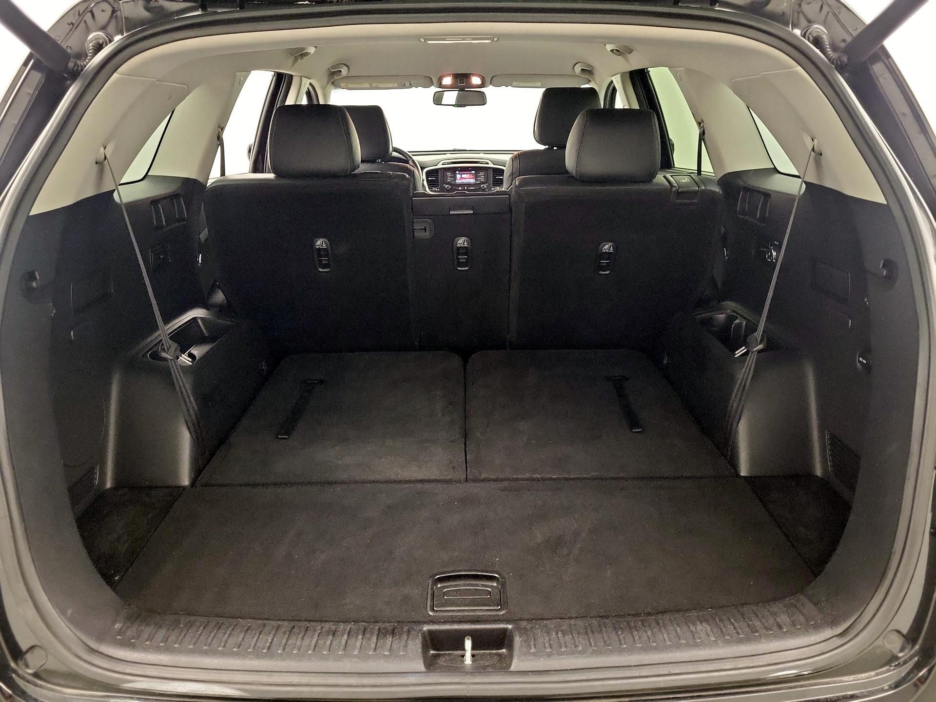 Thumbnail: 2016 Kia Sorento - 20