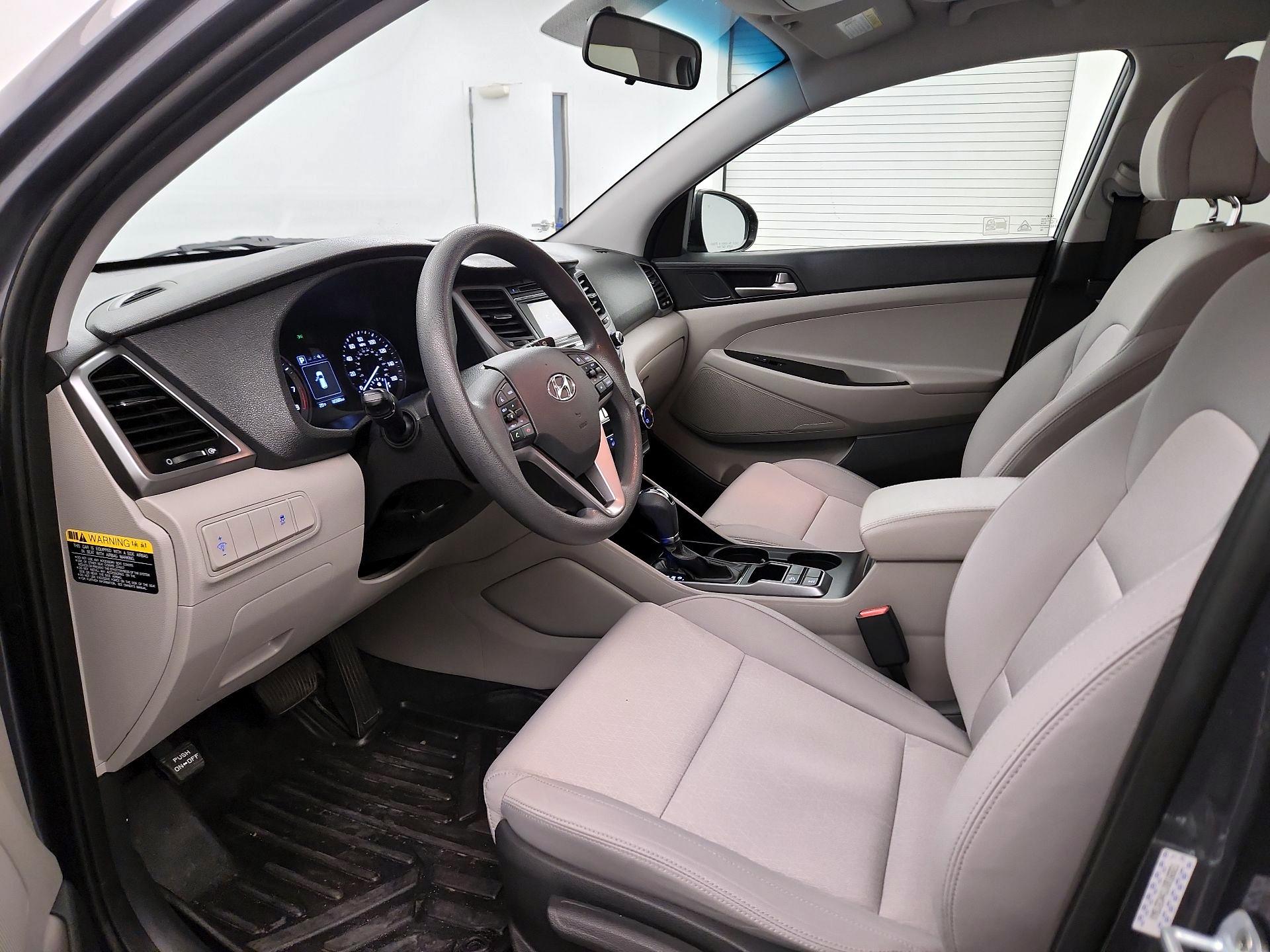 Thumbnail: 2018 Hyundai Tucson - 9