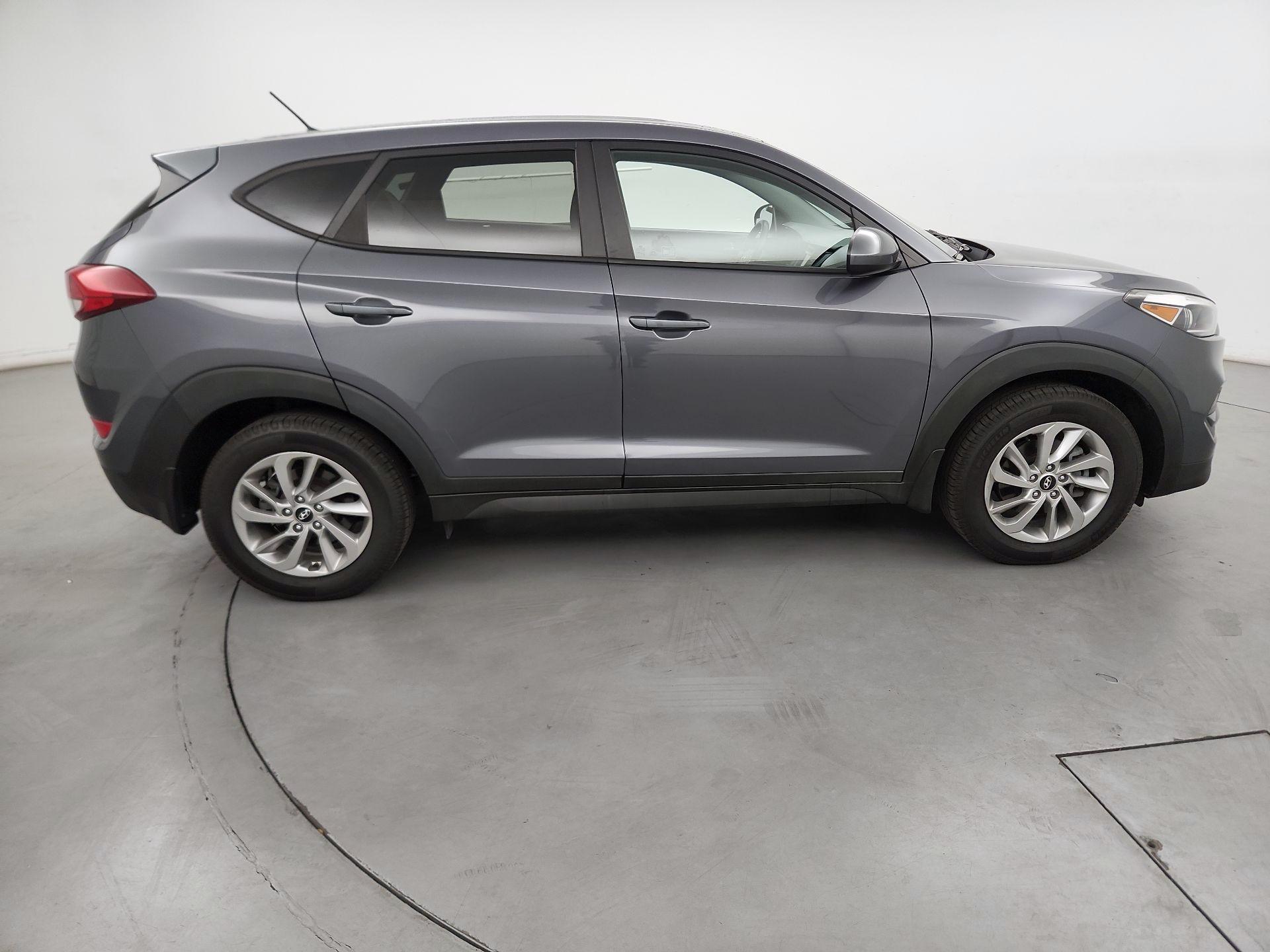 Thumbnail: 2018 Hyundai Tucson - 4