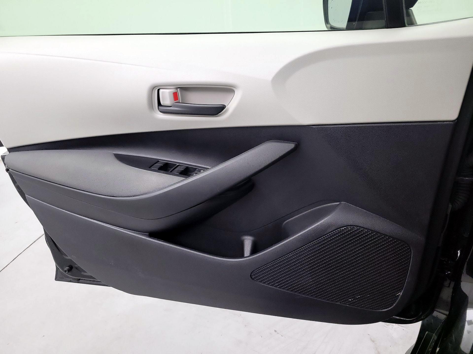 Thumbnail: 2022 Toyota Corolla - 10