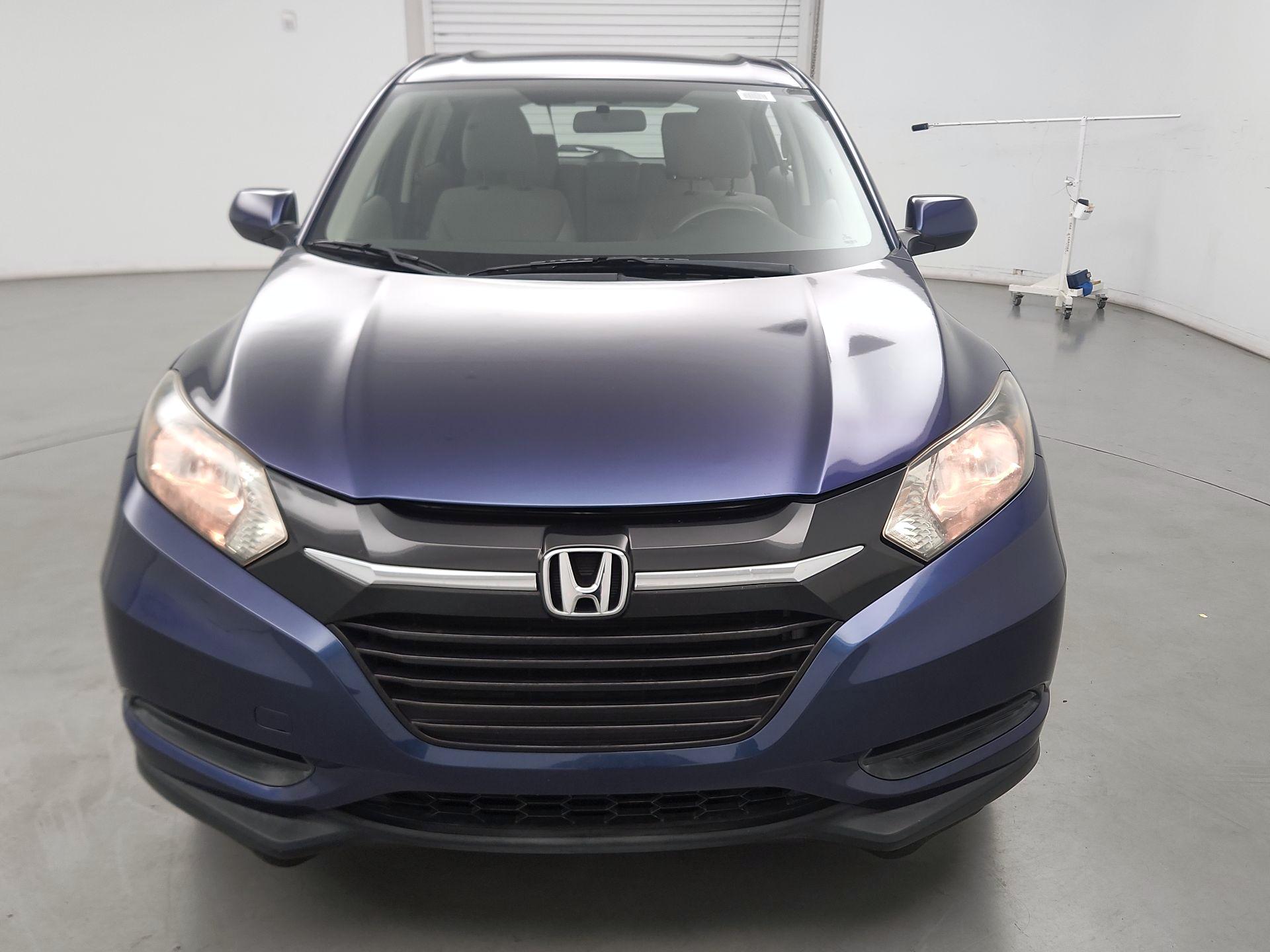 Thumbnail: 2016 Honda HR-V - 2