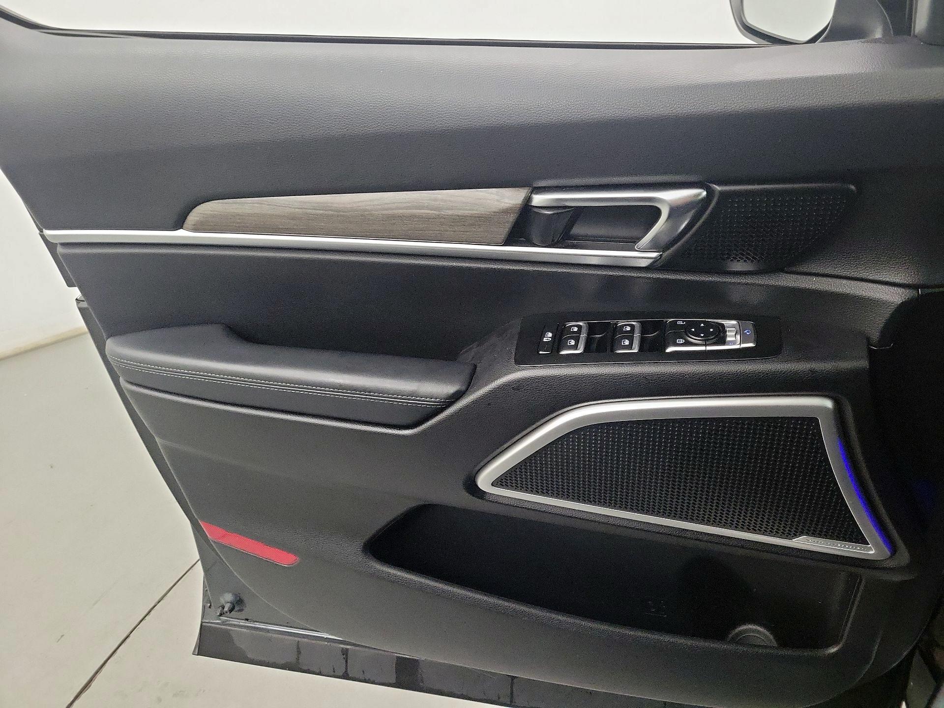 Thumbnail: 2020 Kia Telluride - 10