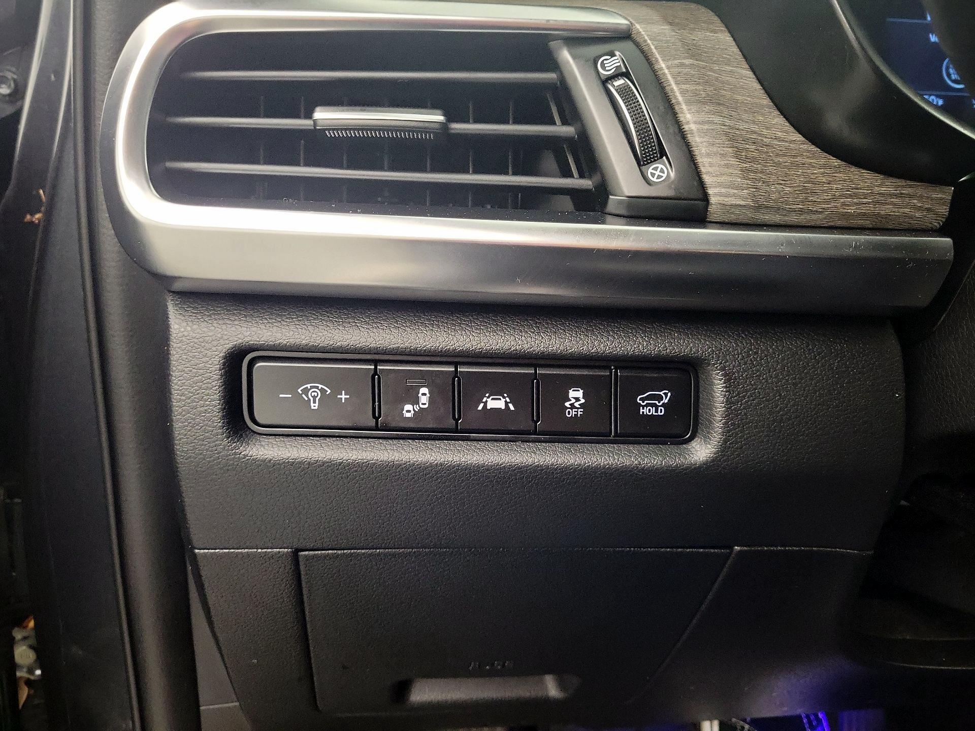 Thumbnail: 2020 Kia Telluride - 11