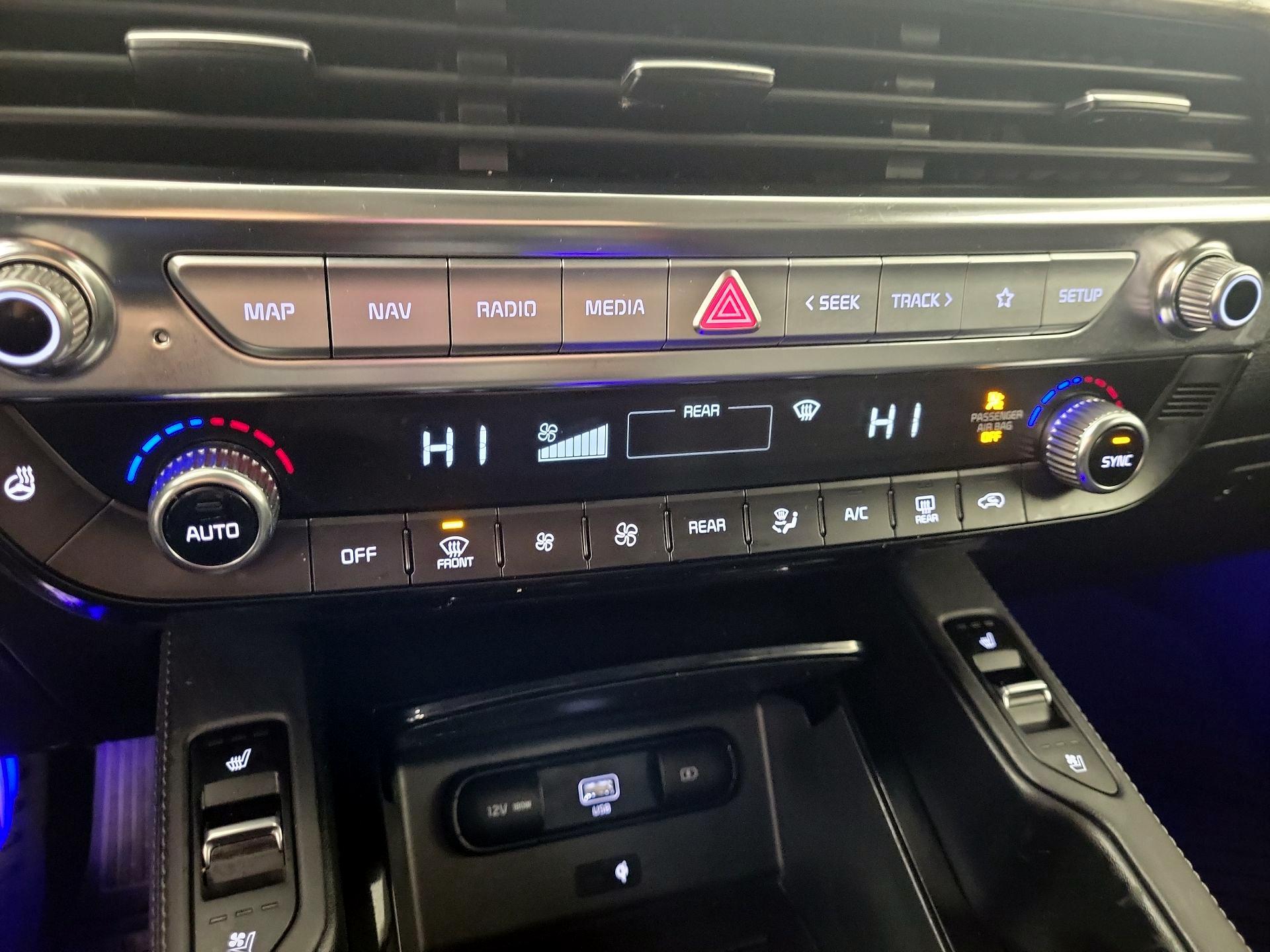 Thumbnail: 2020 Kia Telluride - 15