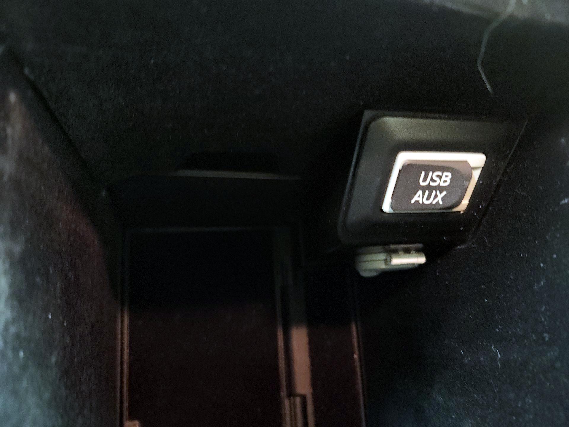 Thumbnail: 2015 Lexus RX - 16