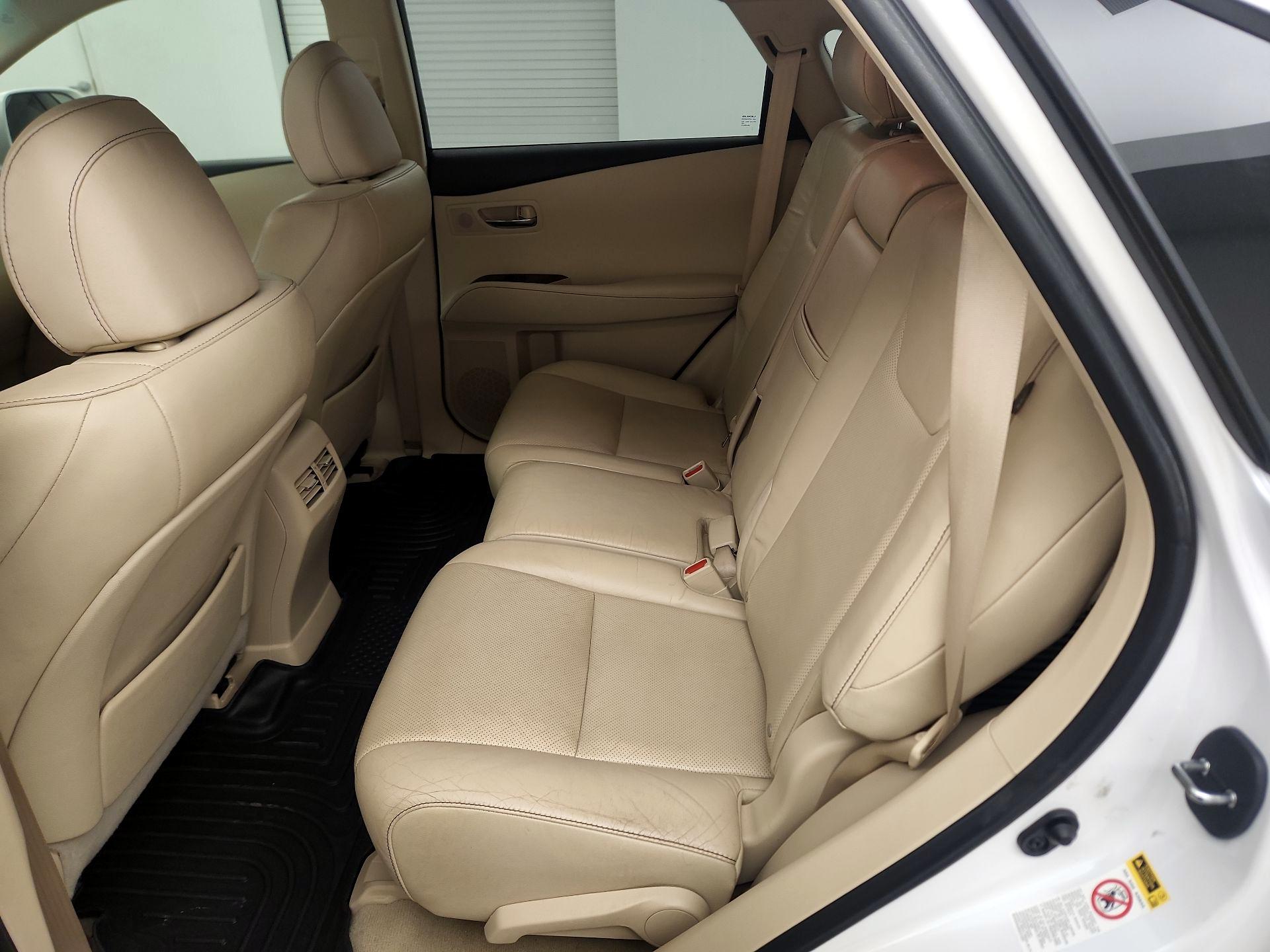 Thumbnail: 2015 Lexus RX - 18