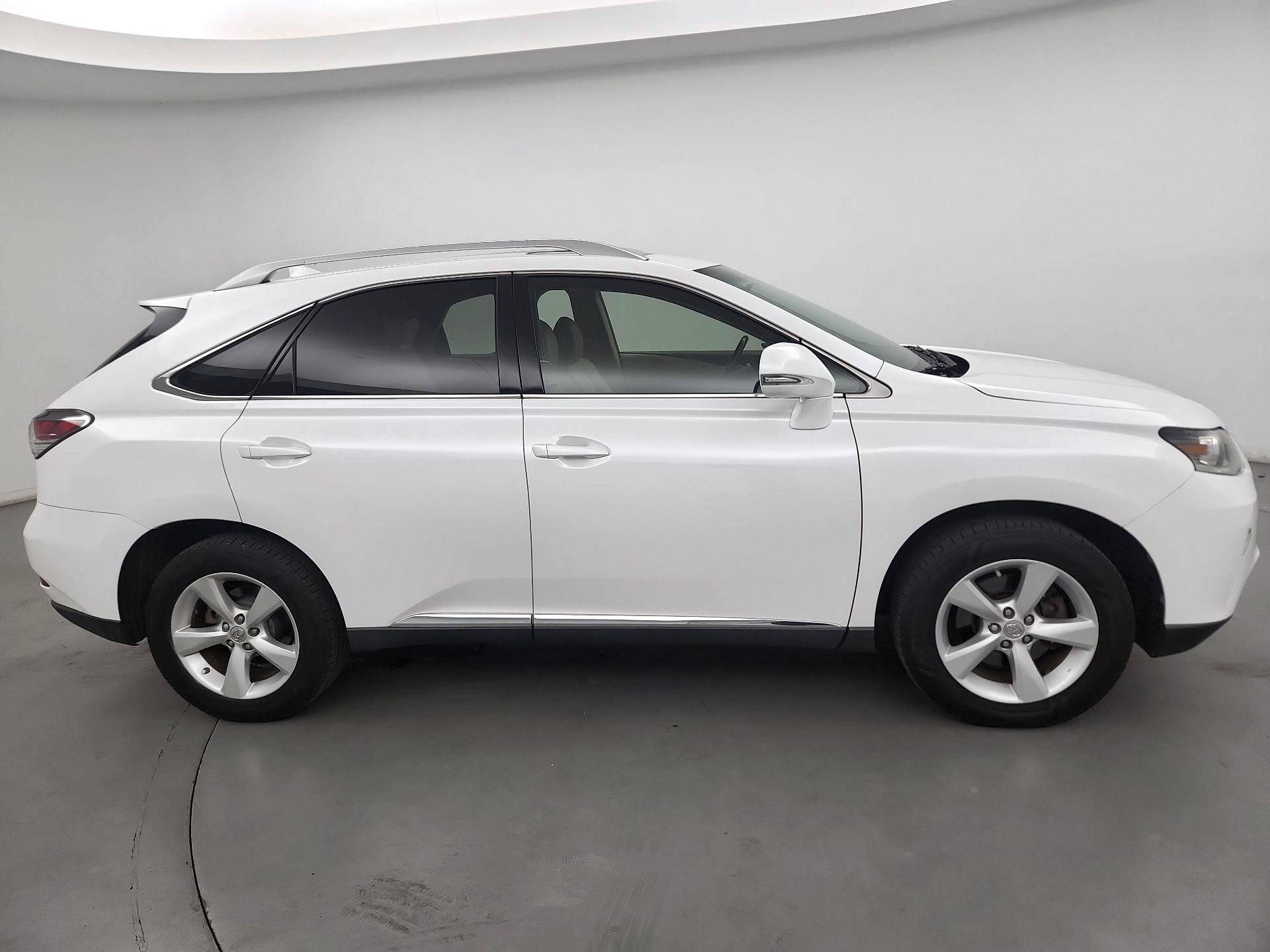 Thumbnail: 2015 Lexus RX - 4