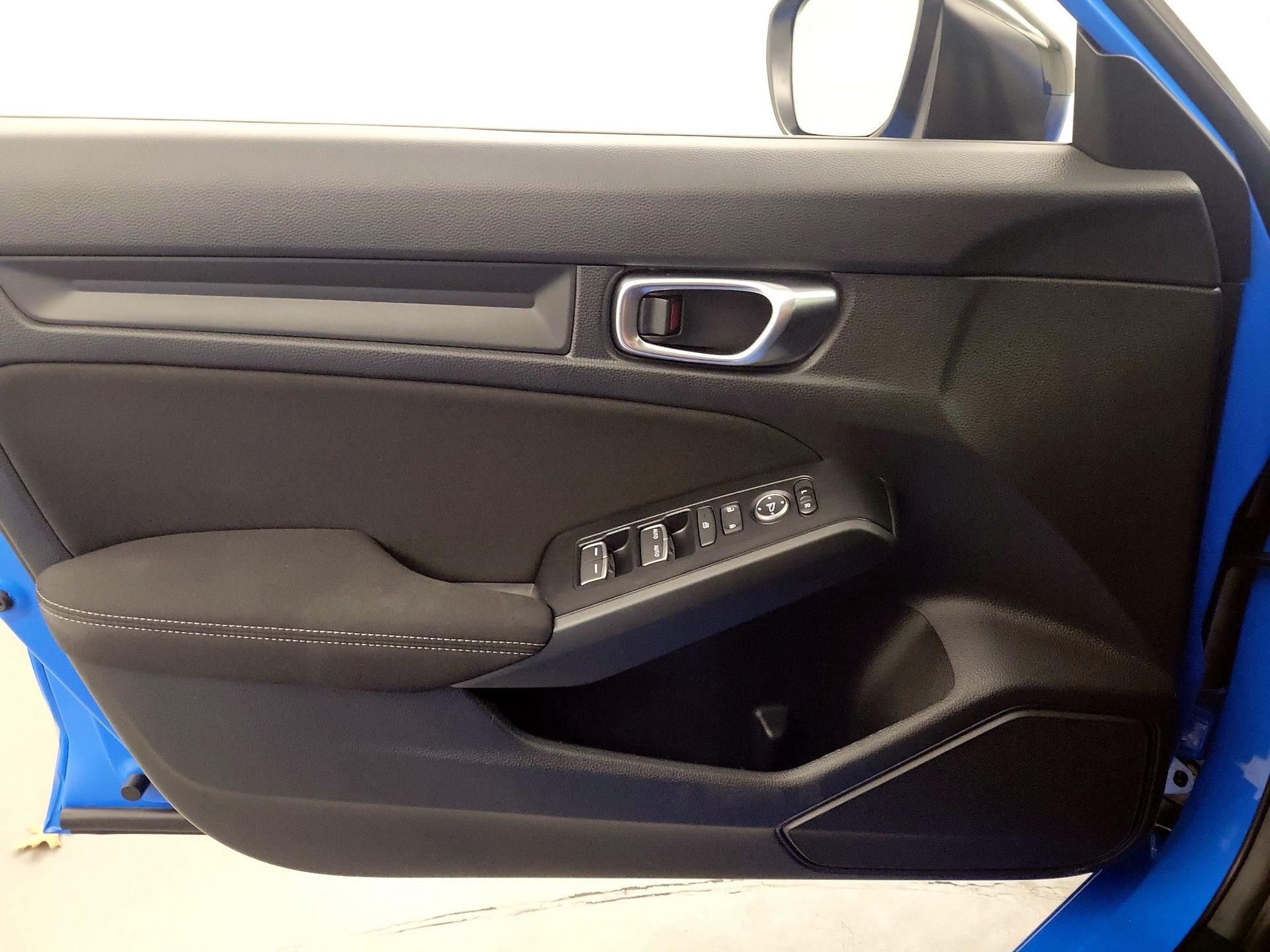 Thumbnail: 2025 Honda Civic - 10