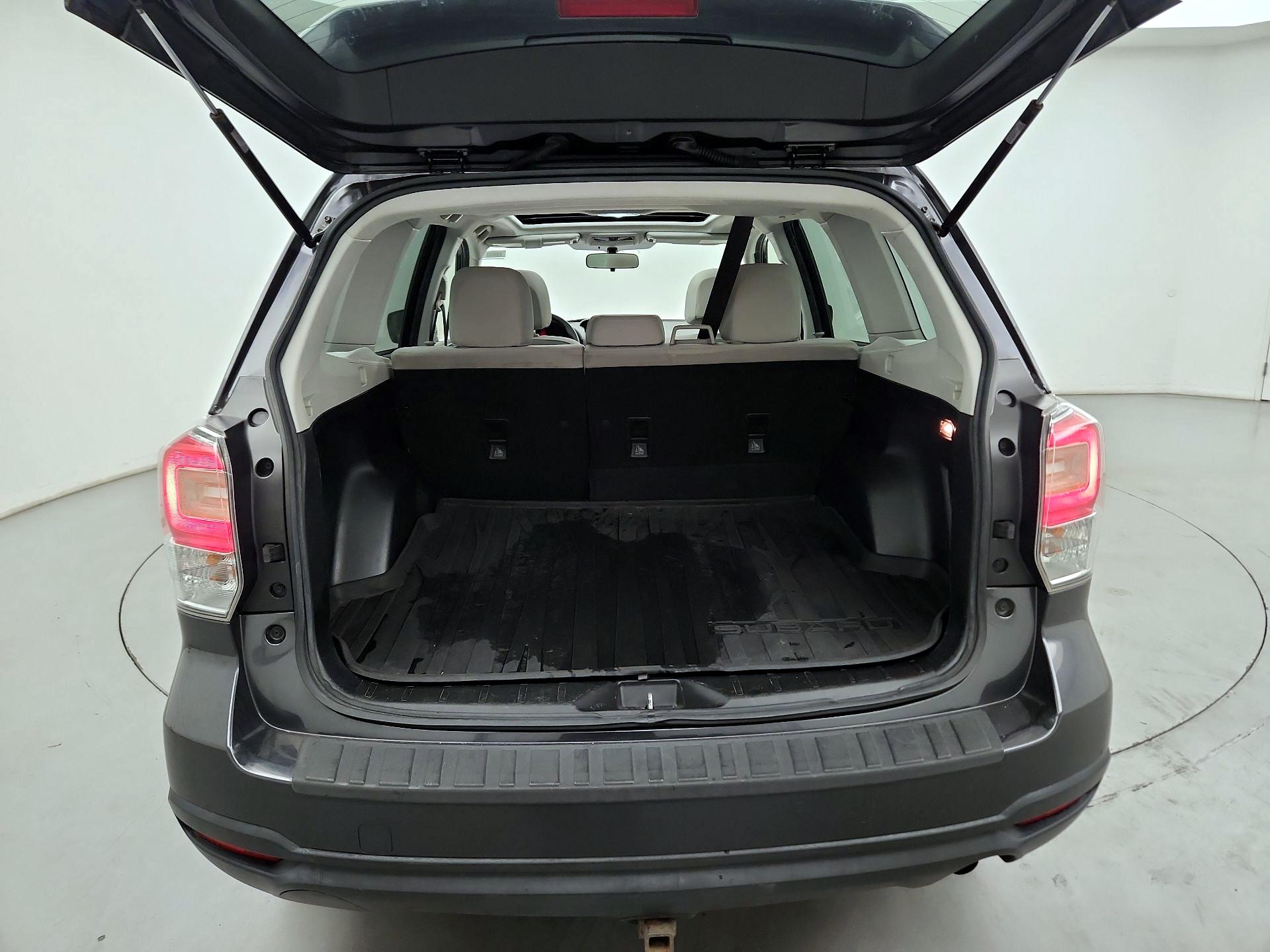 Thumbnail: 2018 Subaru Forester - 18