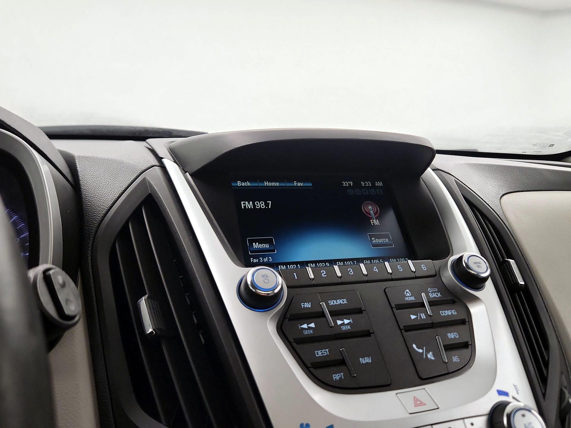 Thumbnail: 2017 Chevrolet Equinox - 12