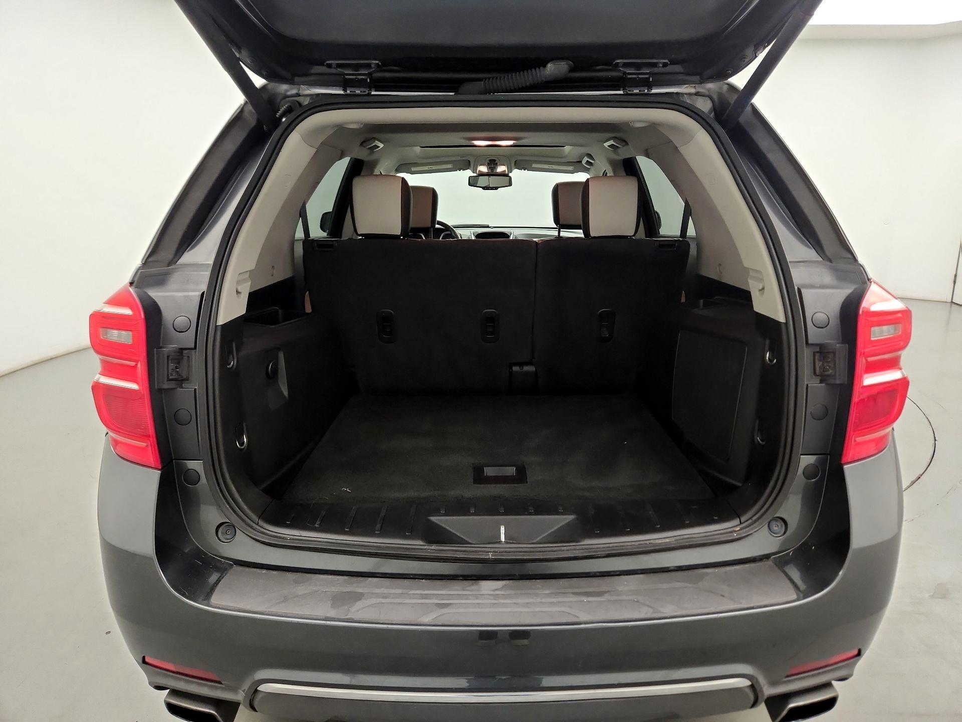 Thumbnail: 2017 Chevrolet Equinox - 18