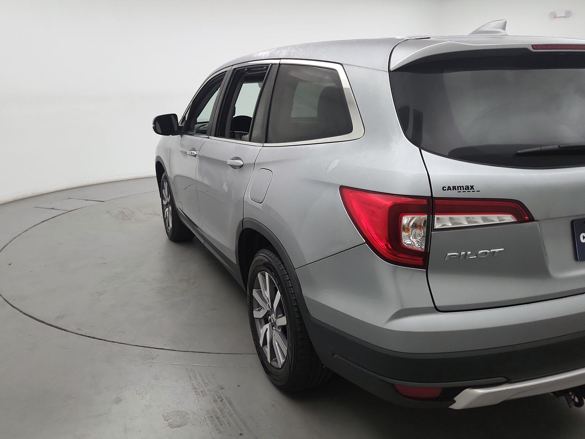 Thumbnail: 2019 Honda Pilot - 7