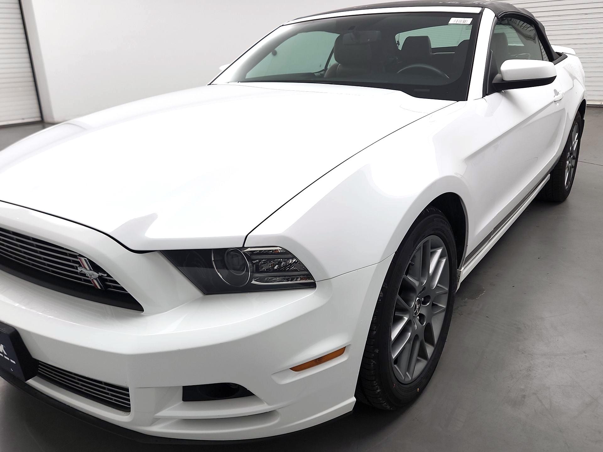 Thumbnail: 2014 Ford Mustang - 3