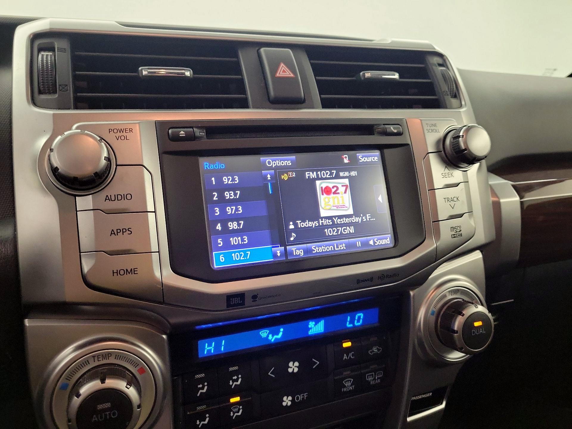 Thumbnail: 2016 Toyota 4Runner - 13