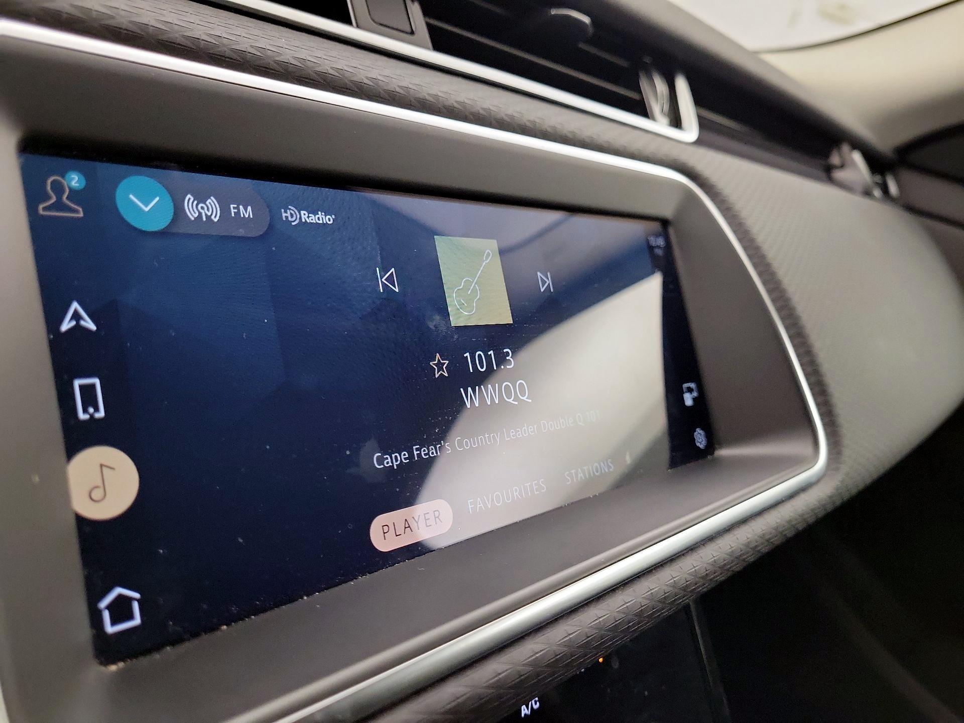 Thumbnail: 2023 Land Rover Range Rover Evoque - 14