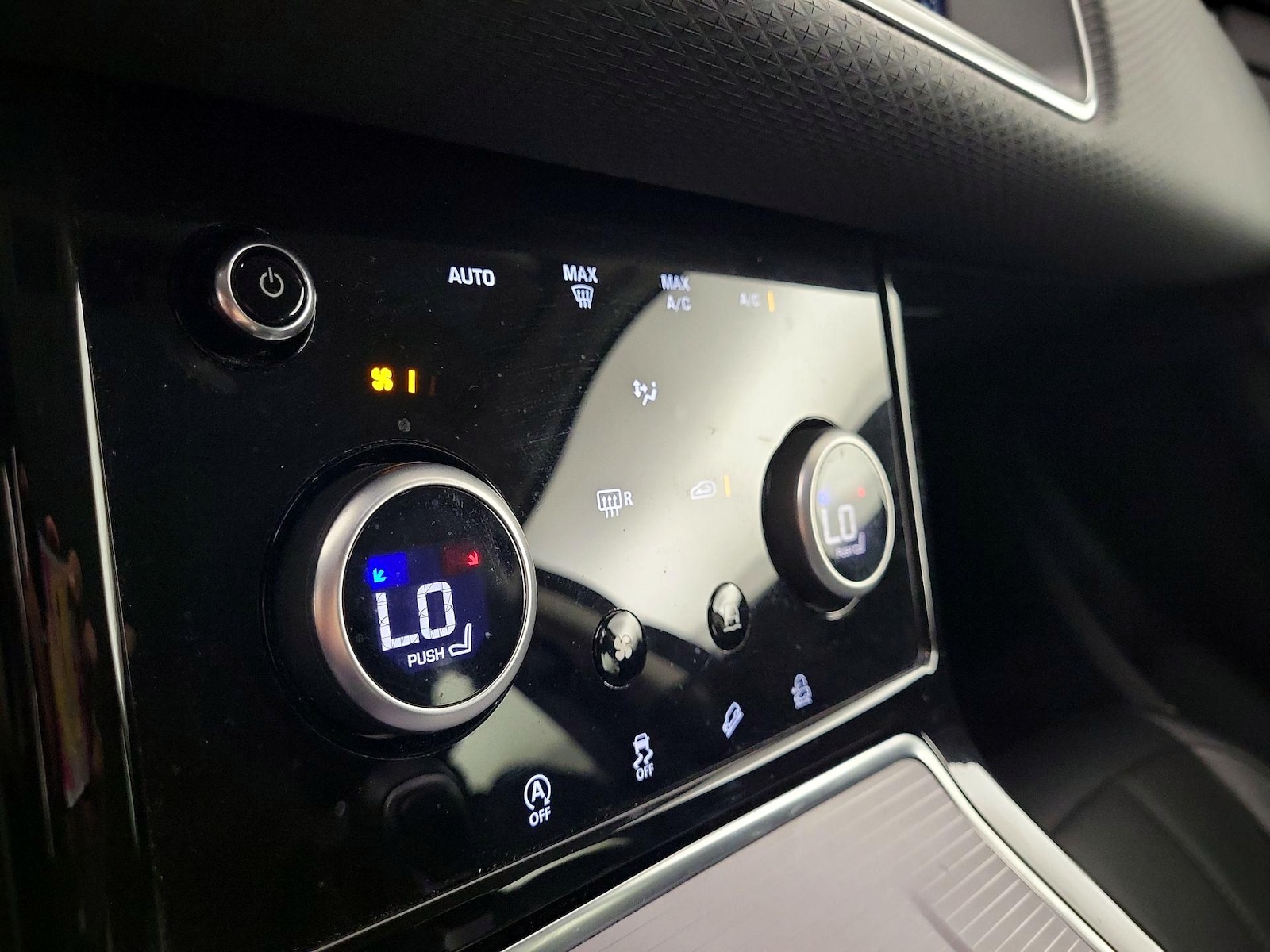 2023 Land Rover Range Rover Evoque S - Photo 16