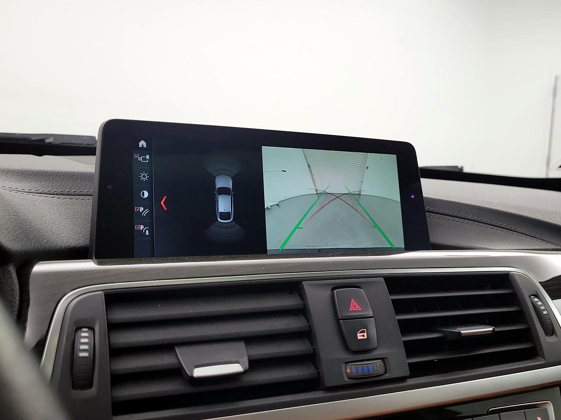 Thumbnail: 2018 BMW 3 Series - 13