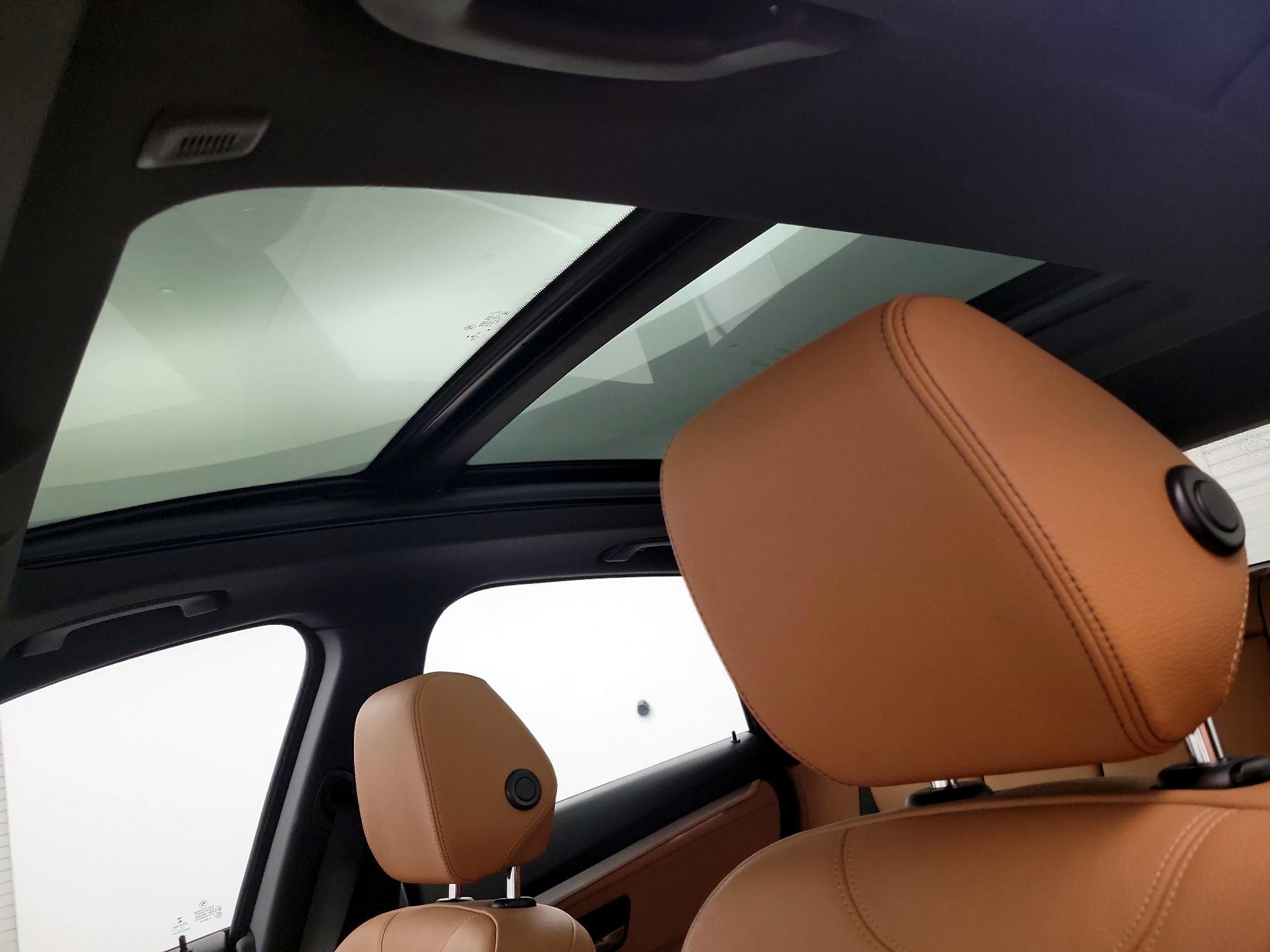 Thumbnail: 2018 BMW 3 Series - 18