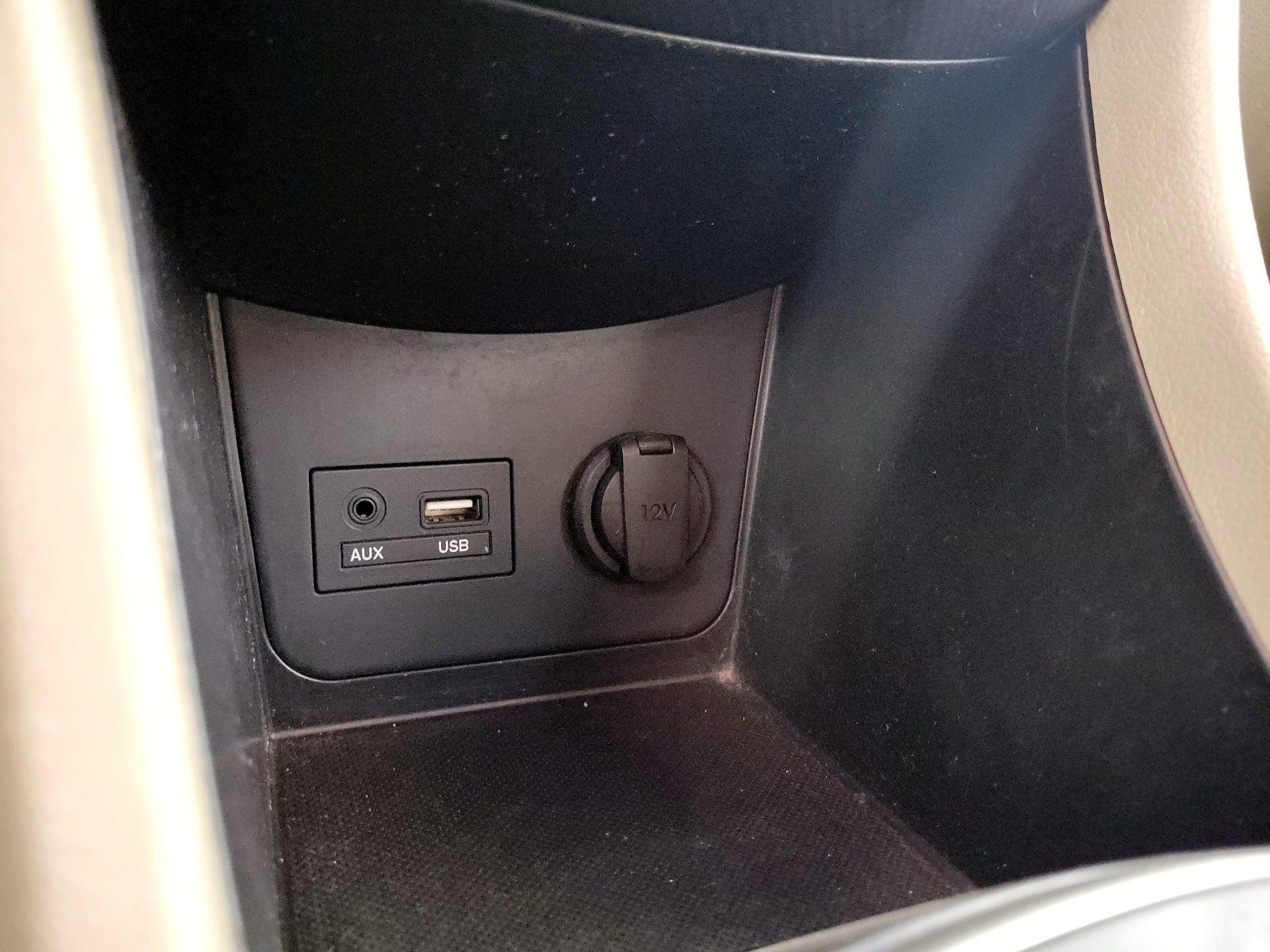 Thumbnail: 2016 Hyundai Accent - 15