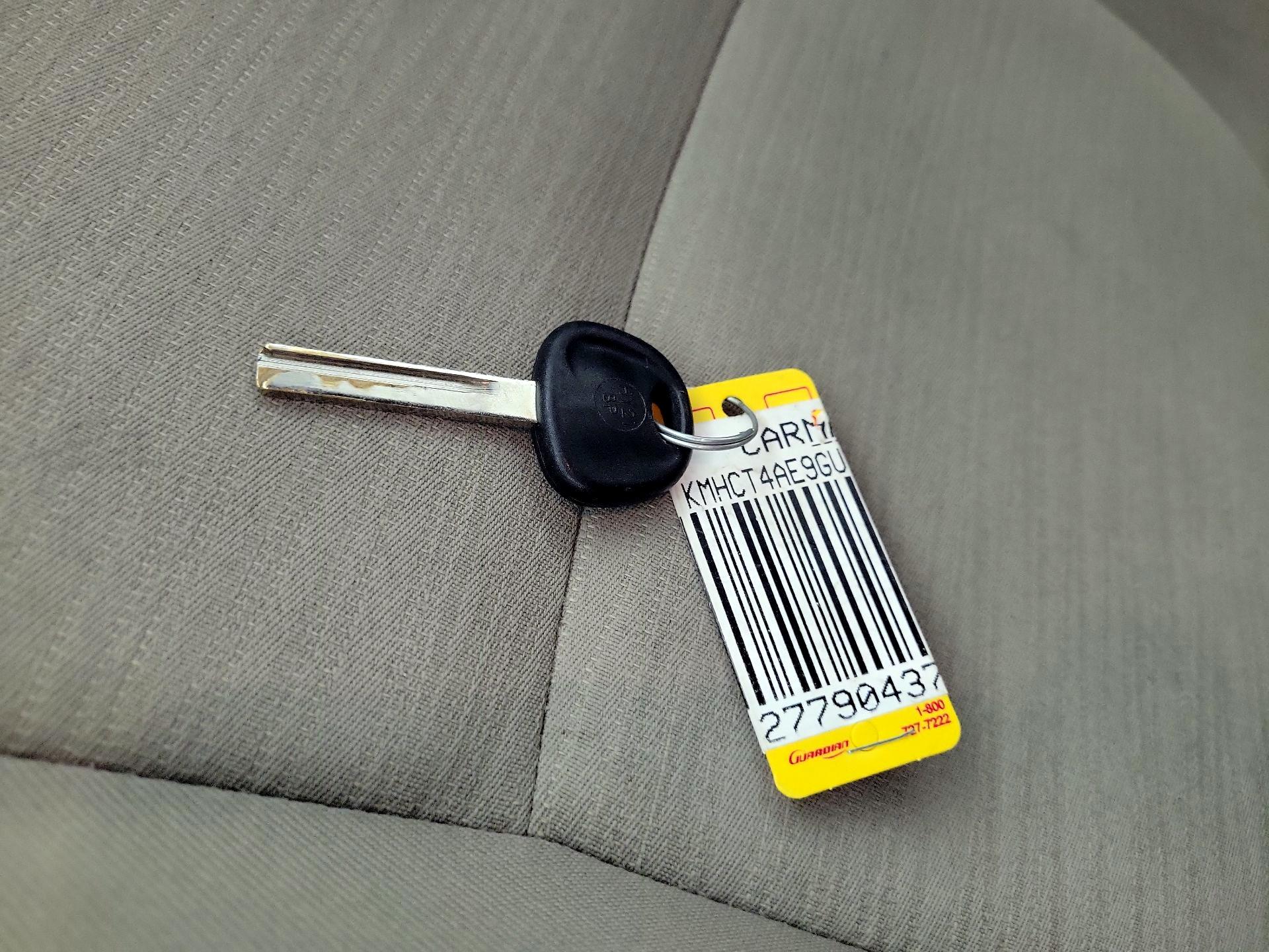 Thumbnail: 2016 Hyundai Accent - 19