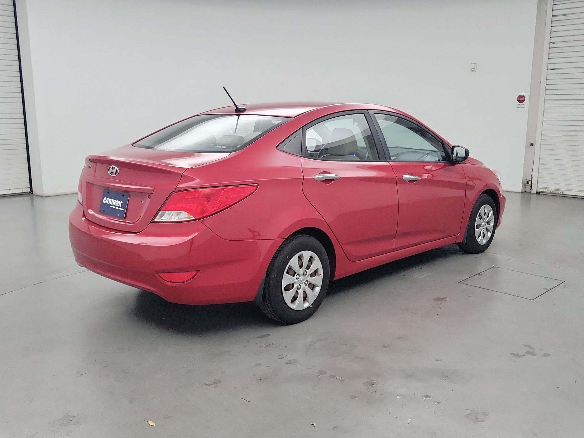 Thumbnail: 2016 Hyundai Accent - 5
