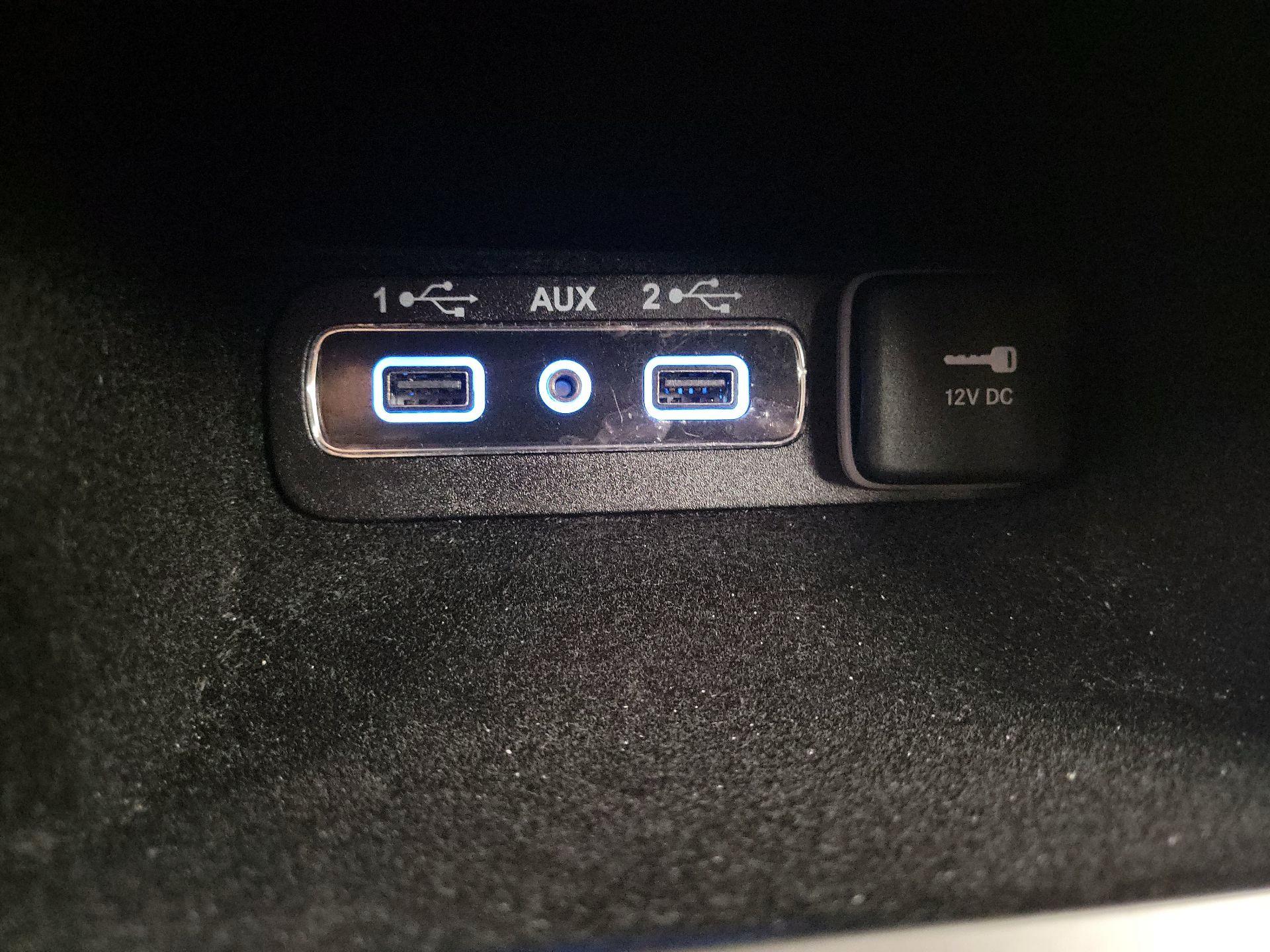 Thumbnail: 2018 Jeep Grand Cherokee - 16